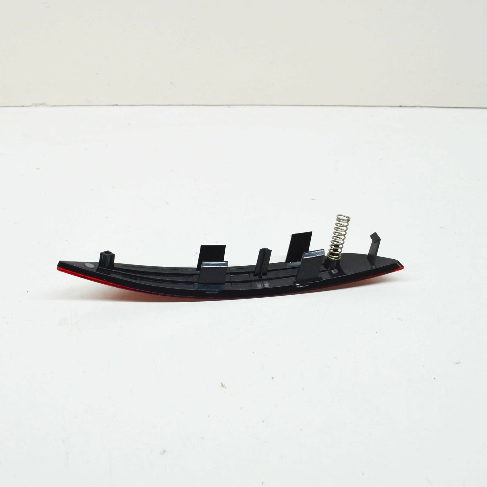 NEW AUDI A5 8W6 REAR RIGHT BUMPER REFLECTOR 8W6945106B ORIGINAL