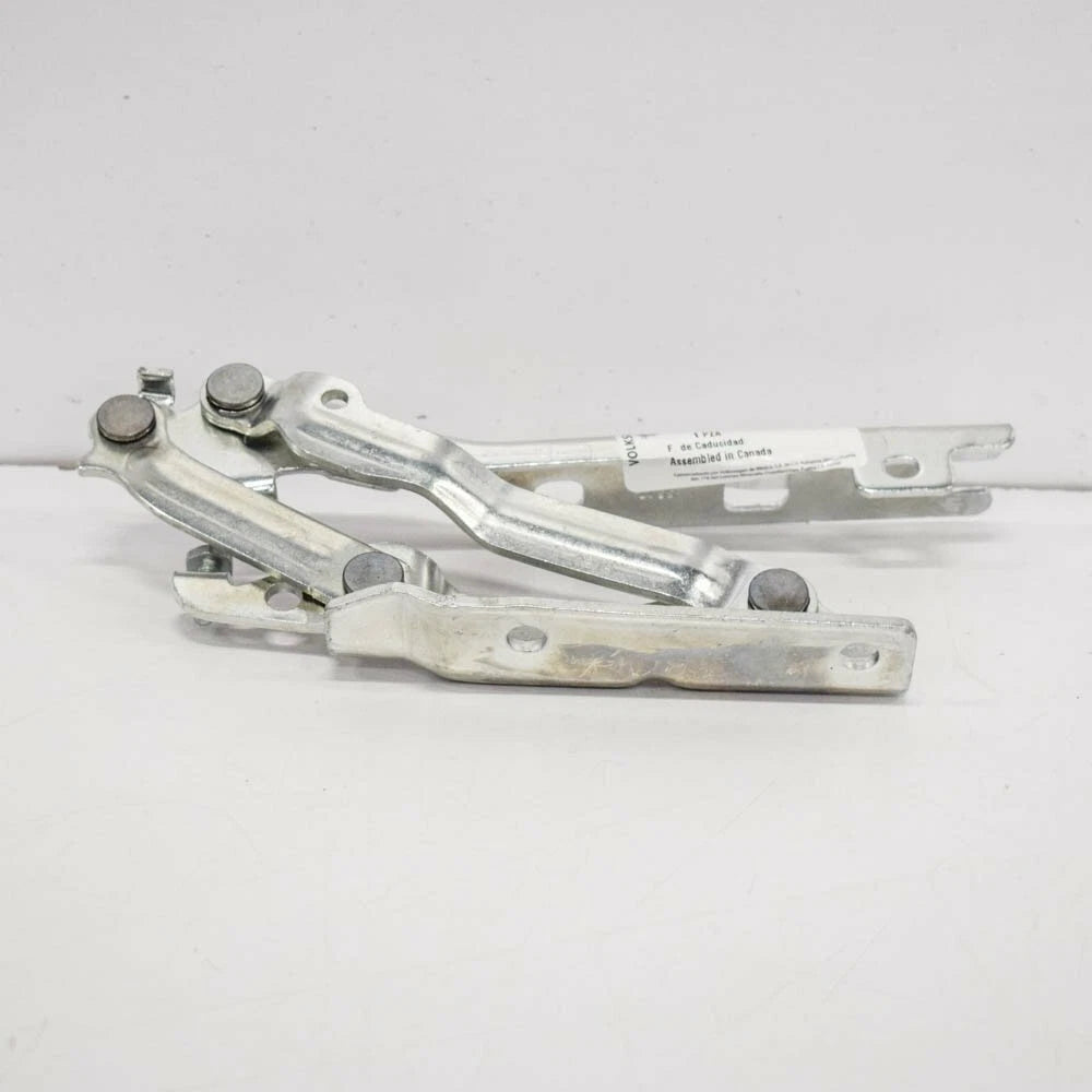 NEW VOLKSWAGEN JETTA MK5 RIGHT SIDE BONNET HINGE 1KM823302 ORIGINAL