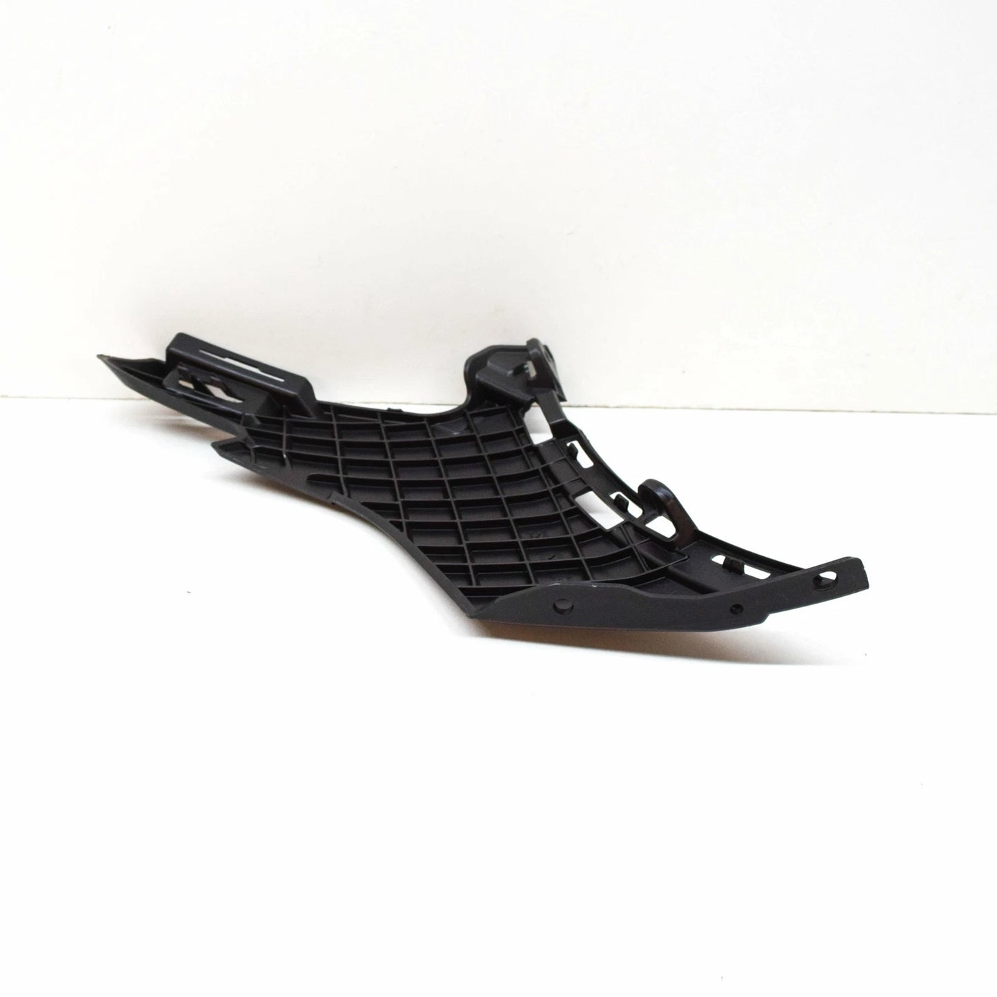 NEW MB GLC C253 FRONT LEFT UPPER BUMPER COVER SUPPORT RAIL A2538858903