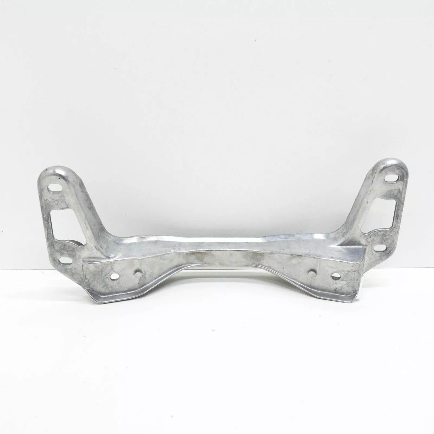 NEW BMW 3 E30 GEARBOX SUSPENSION CROSS MEMBER 23712225261 2225261 ORIGINAL