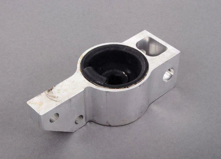 NEW AUDI A3 8P FRONT RIGHT CONTROL ARM MOUNT BRACKET 1K0199232N ORIGINAL