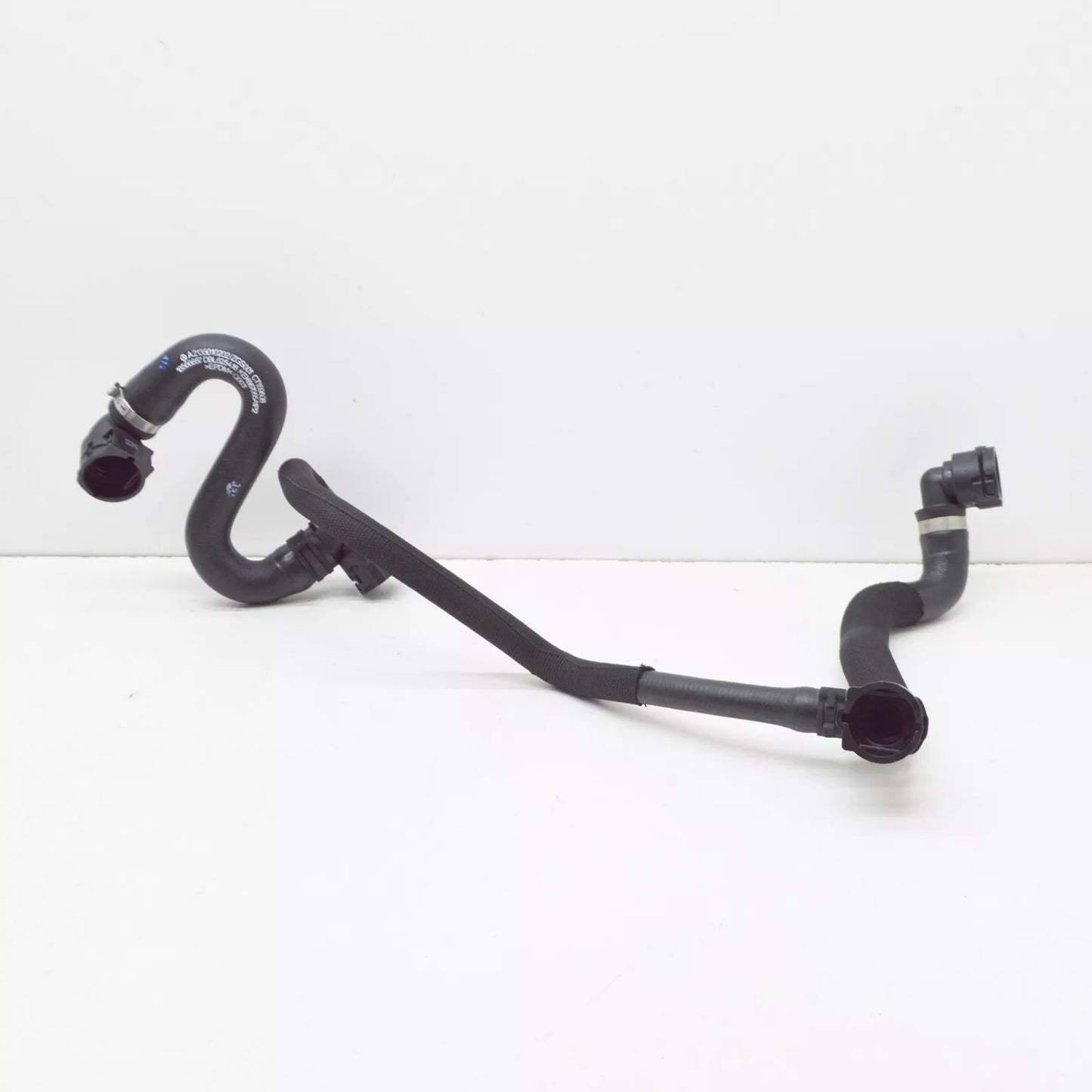 NEW MERCEDES-BENZ E W213 ENGINE COOLANT HOSE A2135010202 OEM
