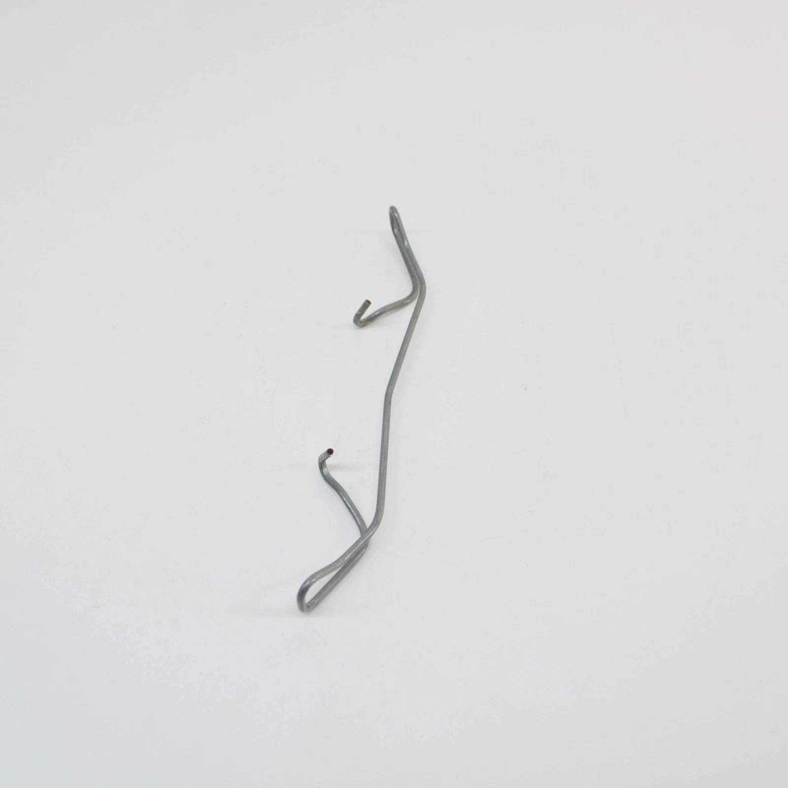 NEW AUDI Q3 8U FRONT BRAKE CALIPER RETAINING SPRING 5N0615269 ORIGINAL