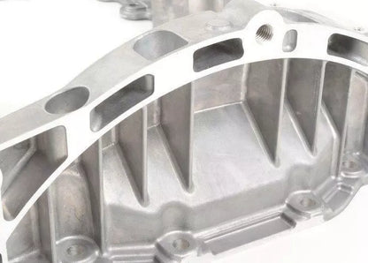 NEW AUDI A3 8V OIL SUMP UPPER PART 04L103603H ORIGINAL