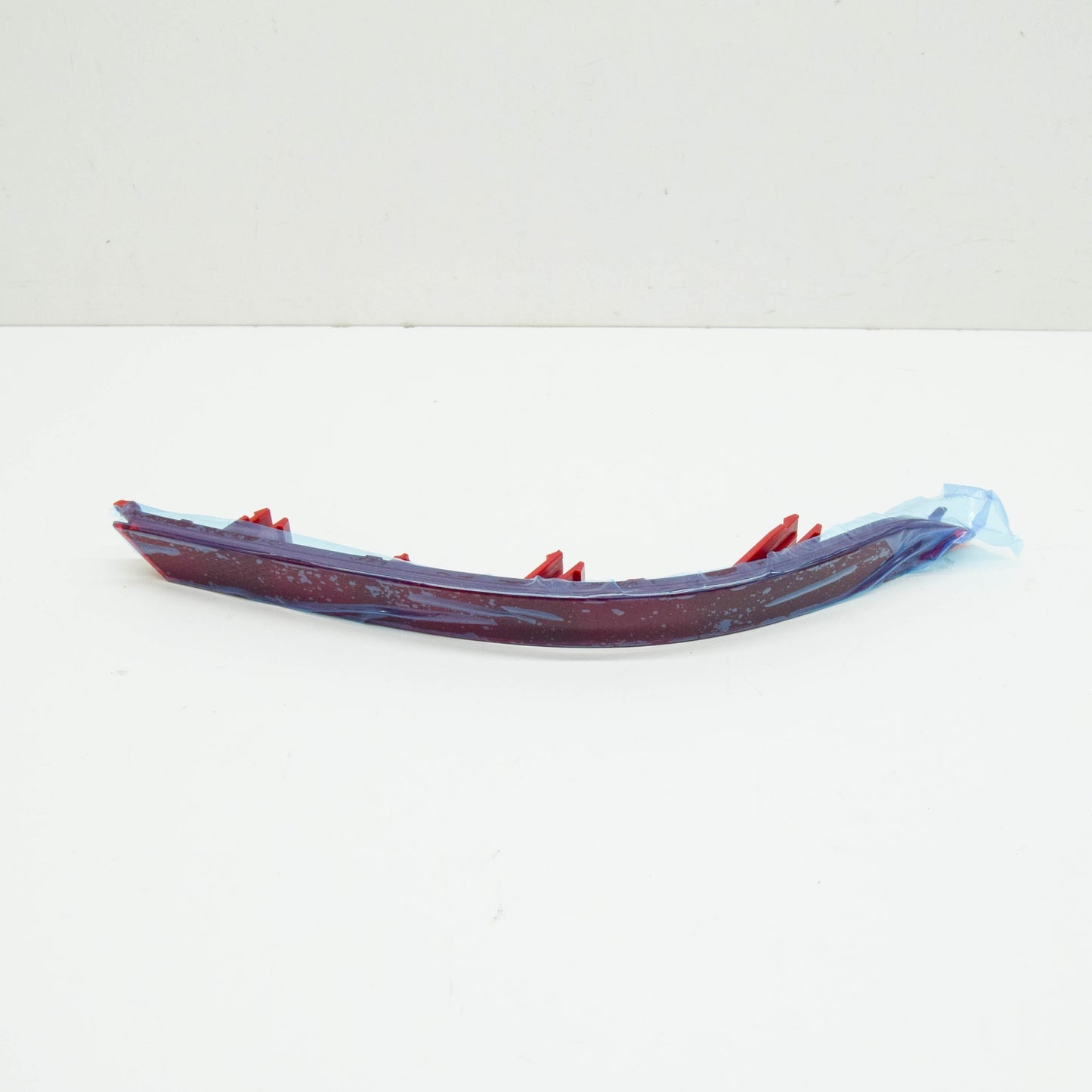 NEW SKODA ENYAQ IV REAR RIGHT OUTER BUMPER REFLECTOR 5LA945106 ORIGINAL