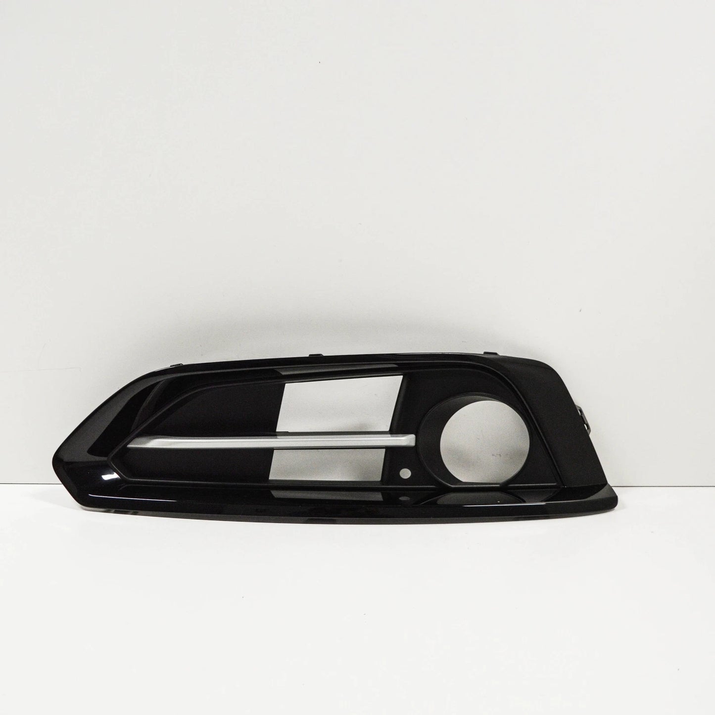 NEW BMW 2 F22 RIGHT FOG LIGHT OPEN GRILLE SPORT 51117343730 ORIGINAL