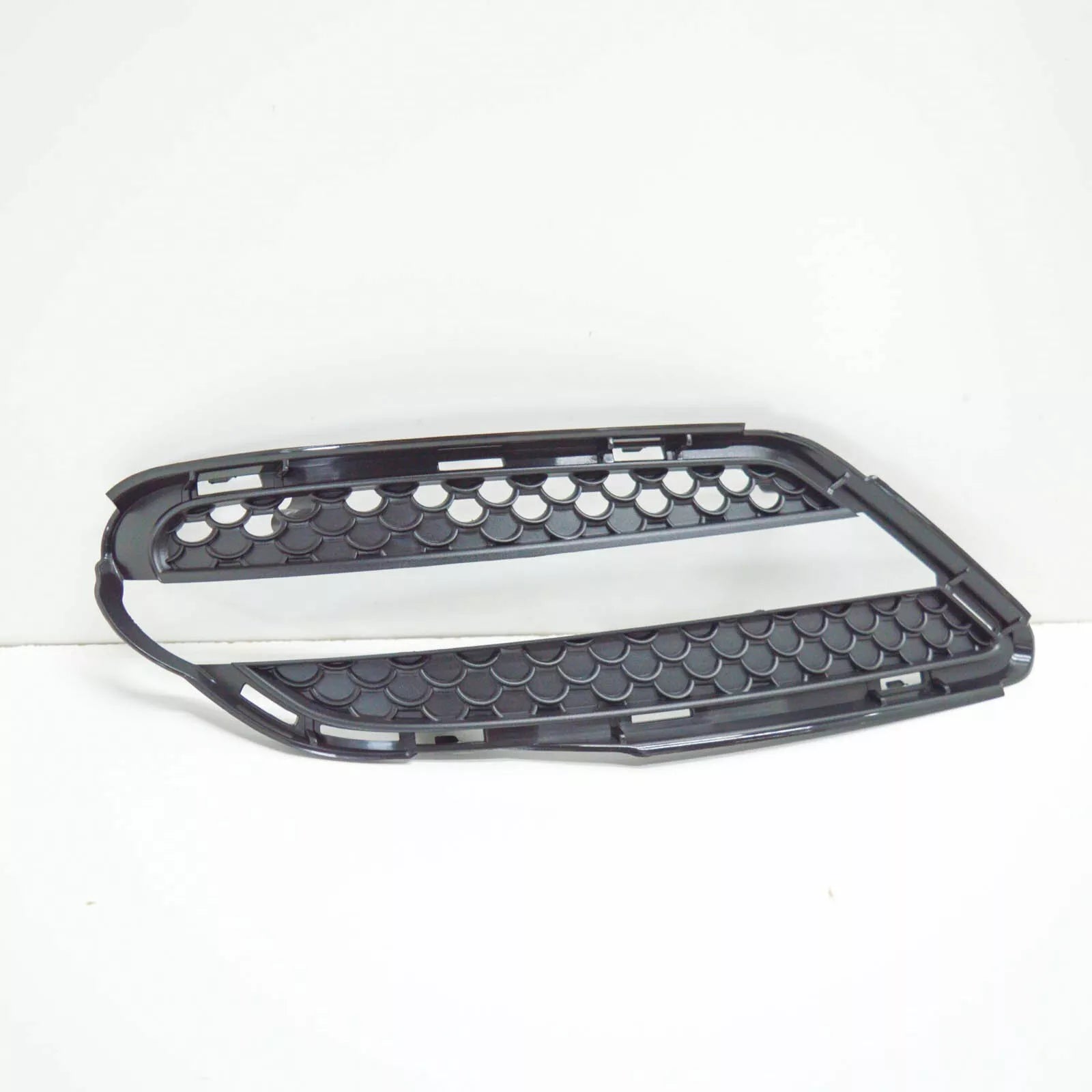 NEW MERCEDES-BENZ S-CLASS W221 FRONT BUMPER LEFT GRILLE A2218851553 2011