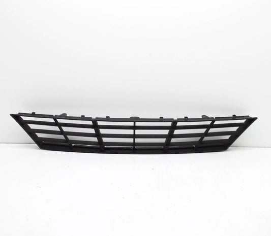 NEW BMW 5 GT F07 FRONT BUMPER LOWER CENTER GRILLE 51117331666 2015 ORIGINAL