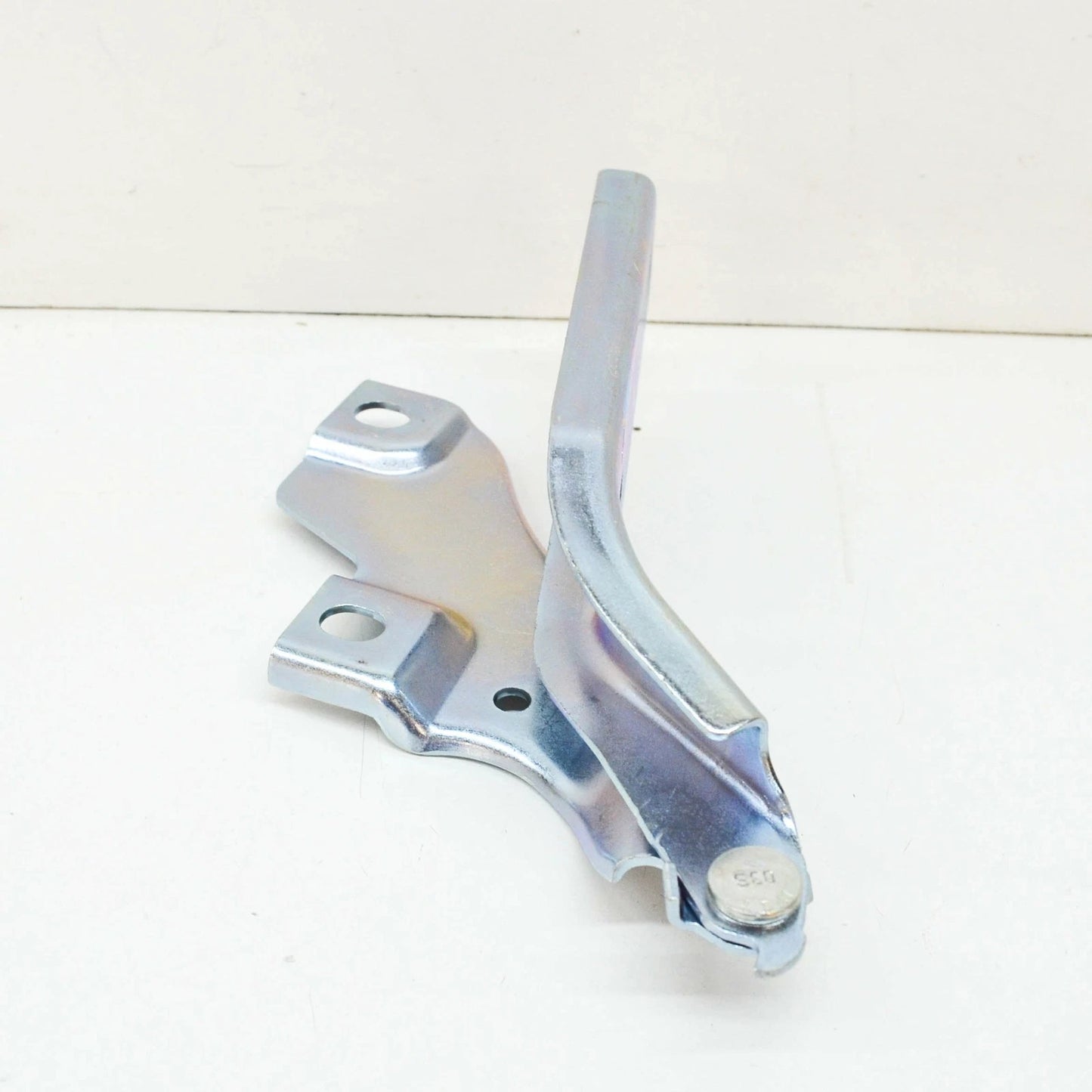 NEW VW PASSAT ALLTRACK B8 FRONT BONNET HOOD LEFT HINGE 3G0823301