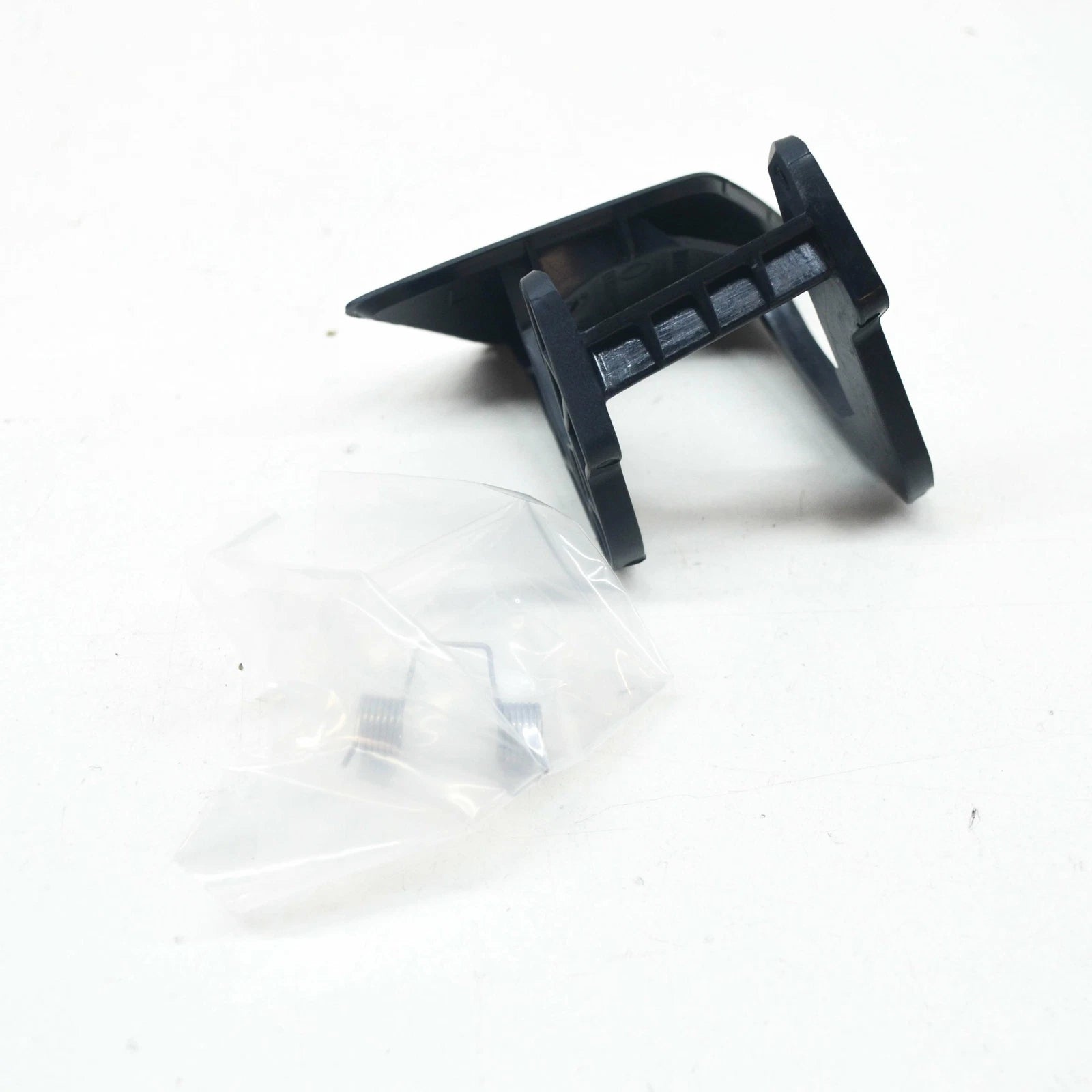 NEW MB GLK X204 LEFT HEADLAMP WASHER COVER CAP A20486001089999