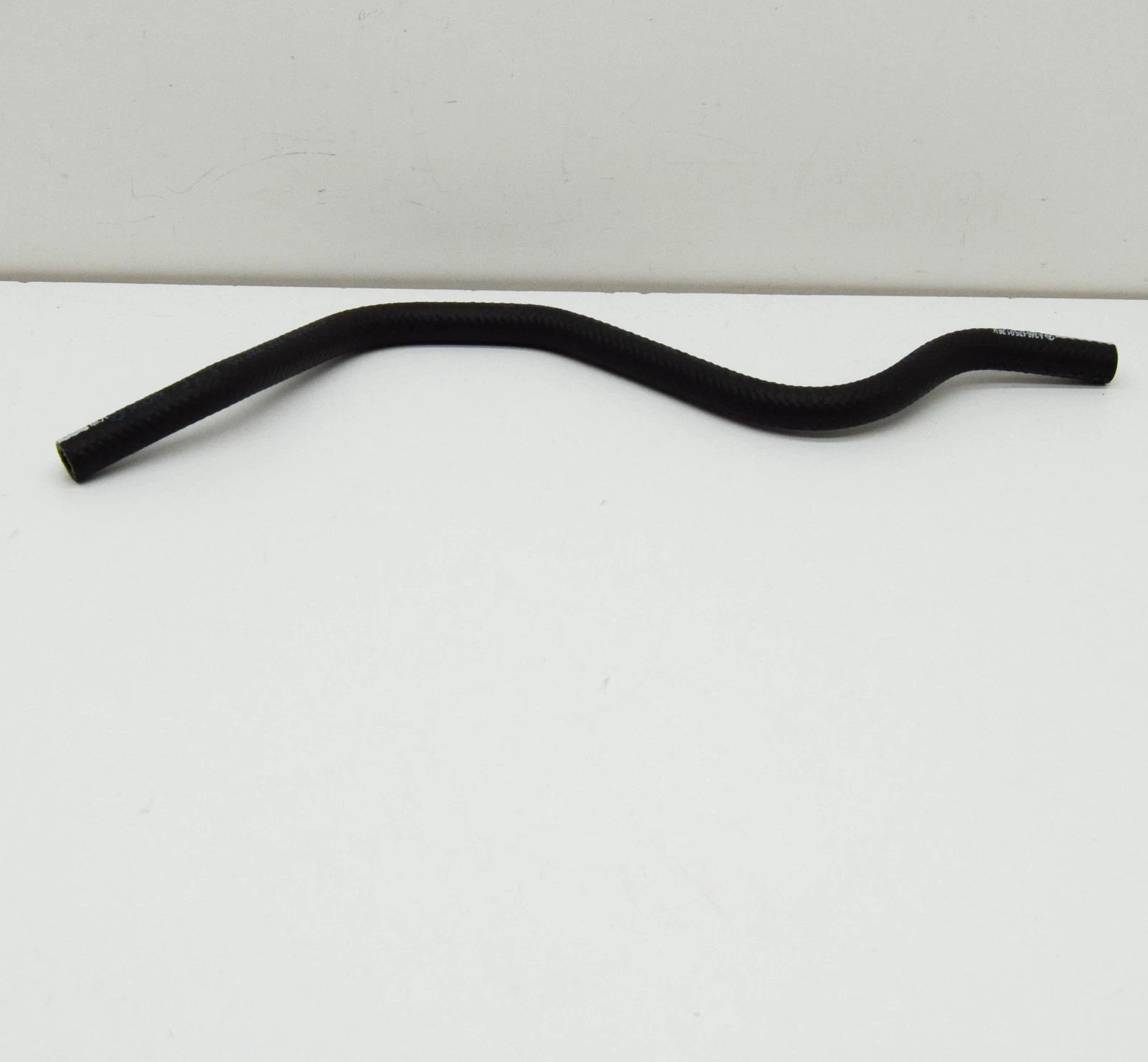 NEW MERCEDES-BENZ A W176 FUEL FEED HOSE A2464760126 ORIGINAL