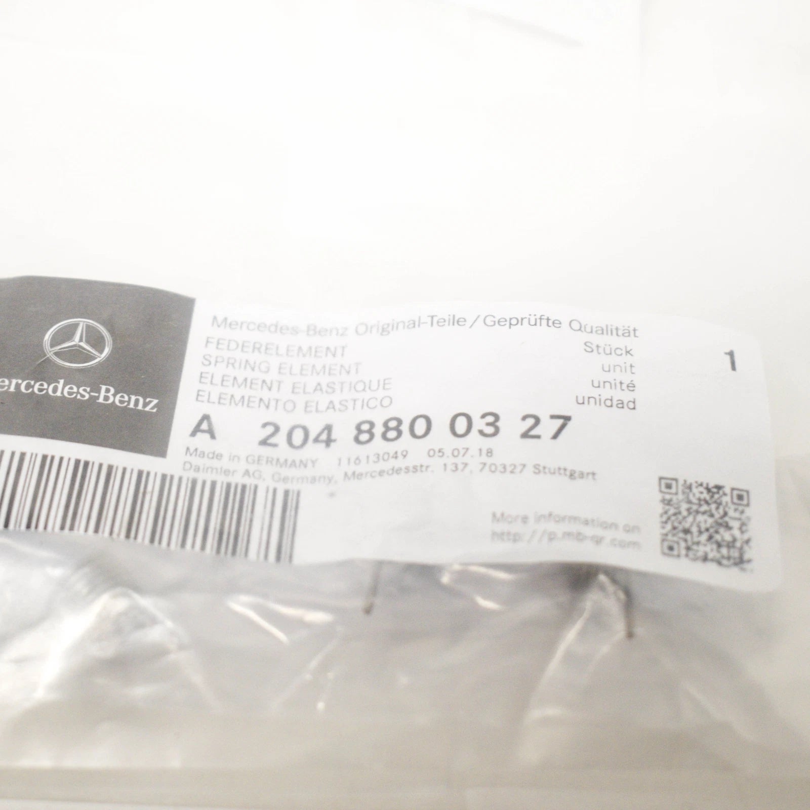 NEW MERCEDES BENZ GLK X204 FRONT BUMPER WASHER COVER SPRING A2048800327 ORIGINAL