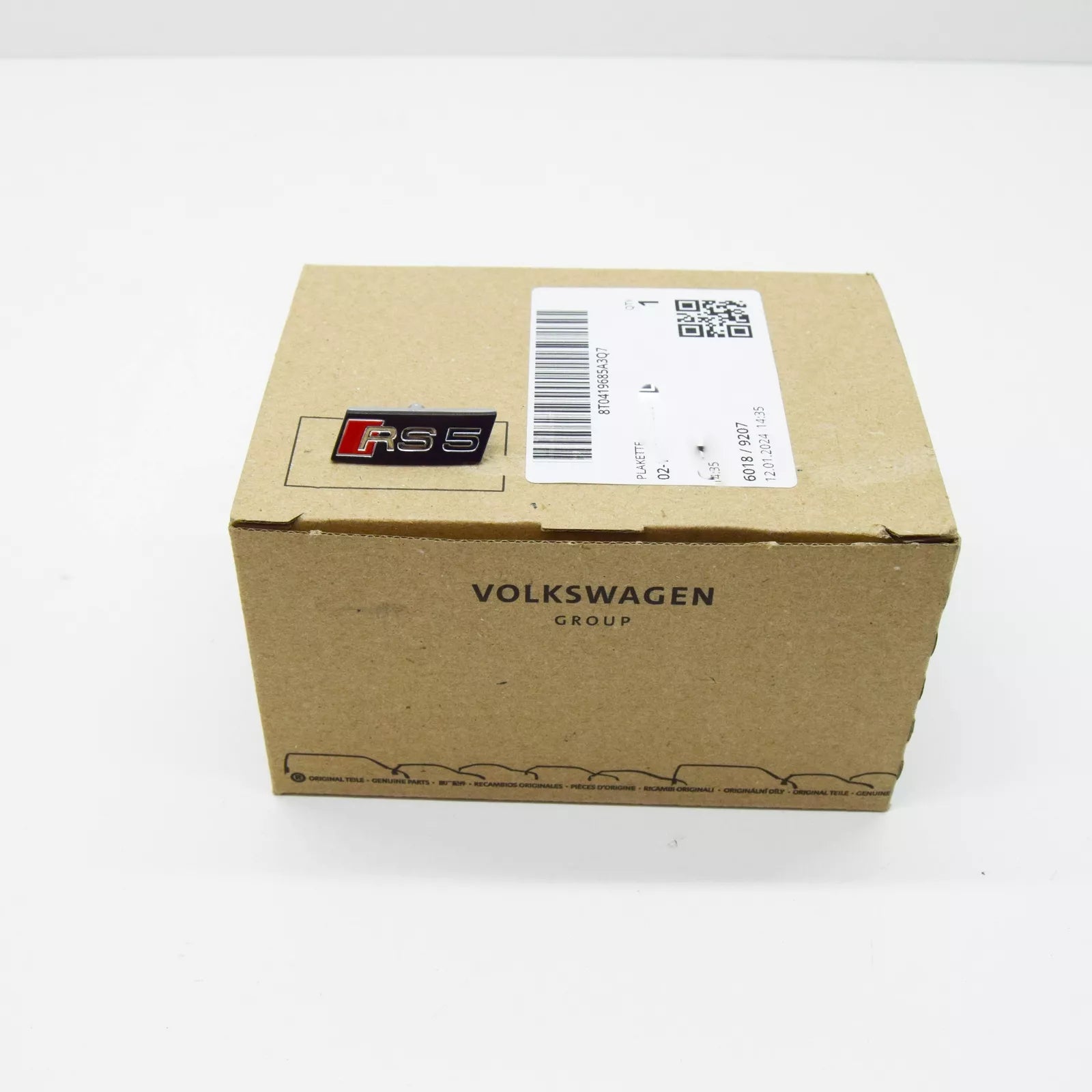 NEW AUDI RS5 COUPE QUATTRO 8T3 STEERING WHEEL BADGE 8T0419685A3Q7 ORIGINAL