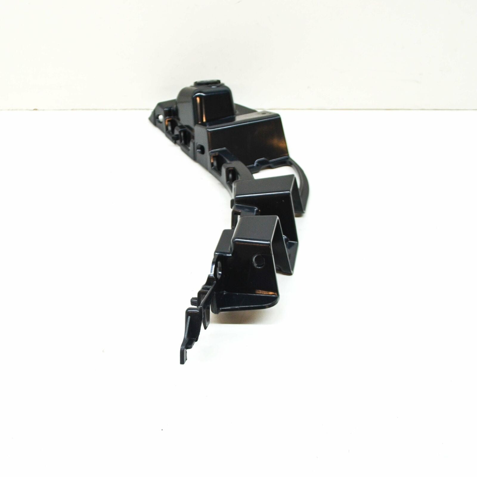 NEW MERCEDES-BENZ SPRINTER W910 FRONT LEFT BUMPER BRACKET A9108850400 ORIGINAL