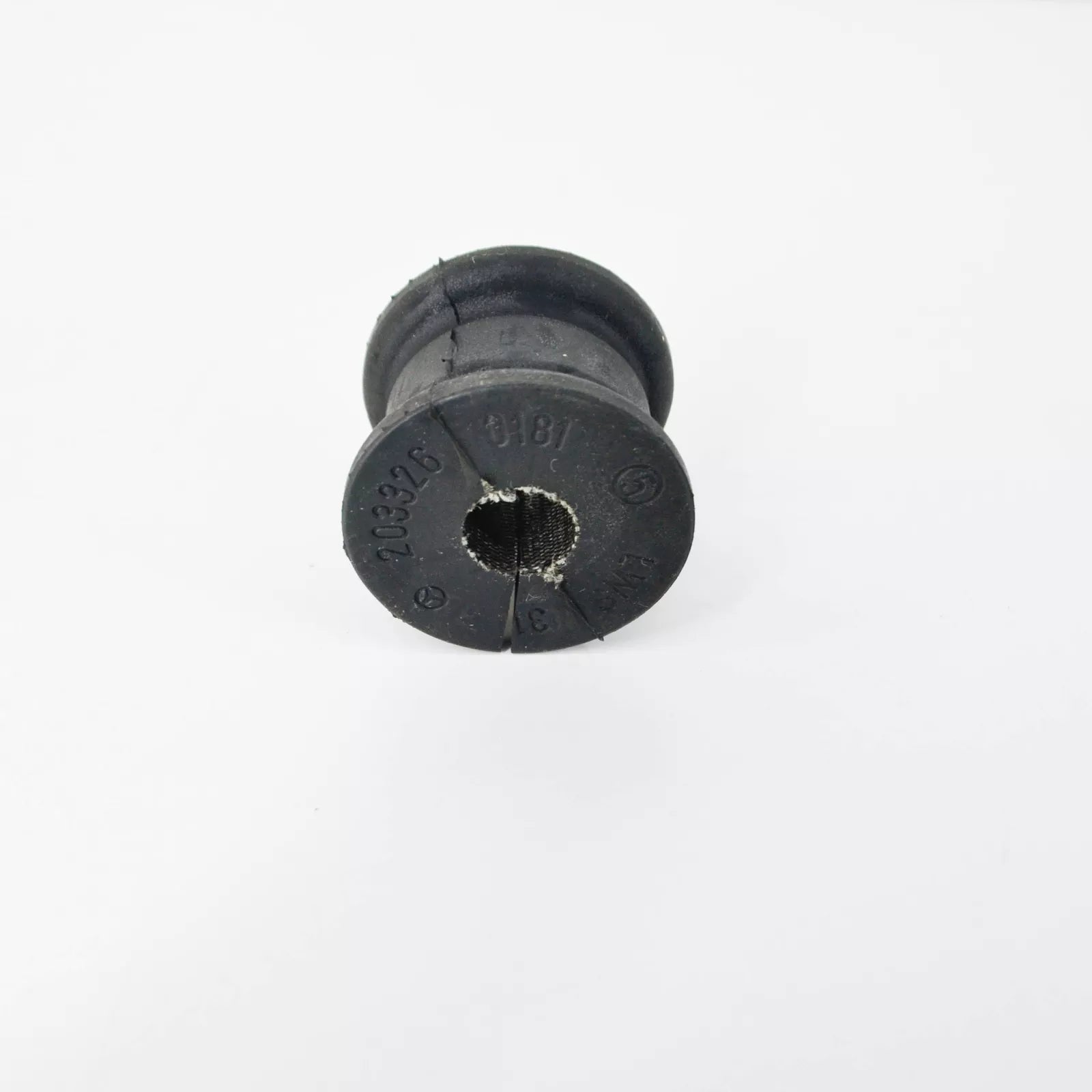 NEW MERCEDES-BENZ C W203 REAR TORSION BAR RUBBER BUSHING A2033260181 ORIGINAL