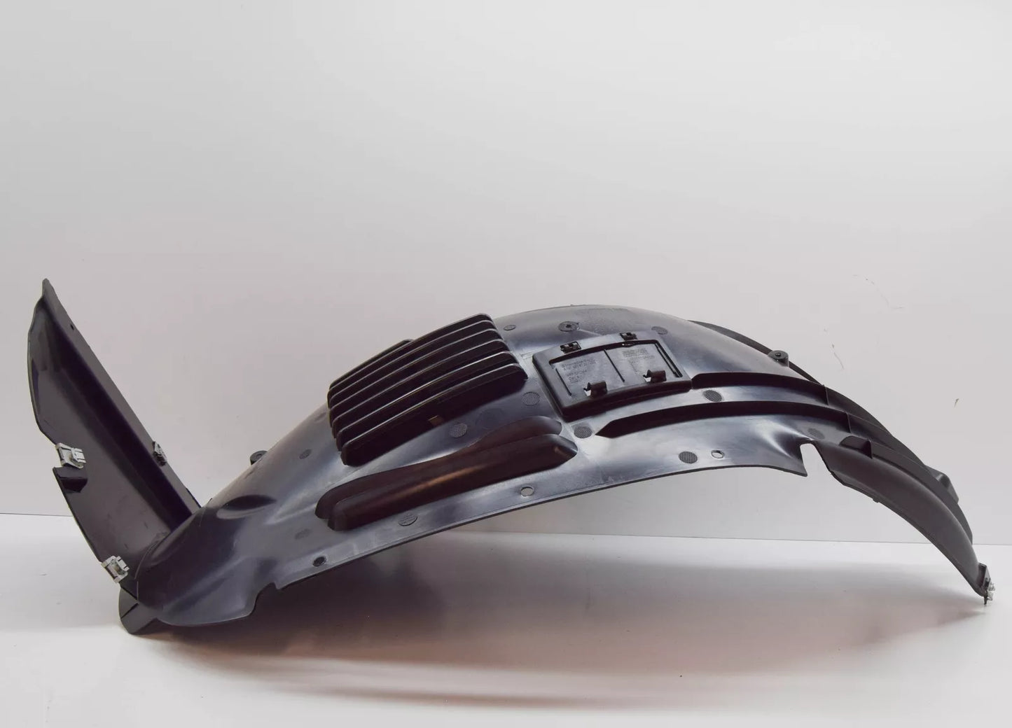 NEW MB GLE W167 FRONT LEFT WHEEL HOUSING LINER FRONT PART A1676901508 ORIGINAL