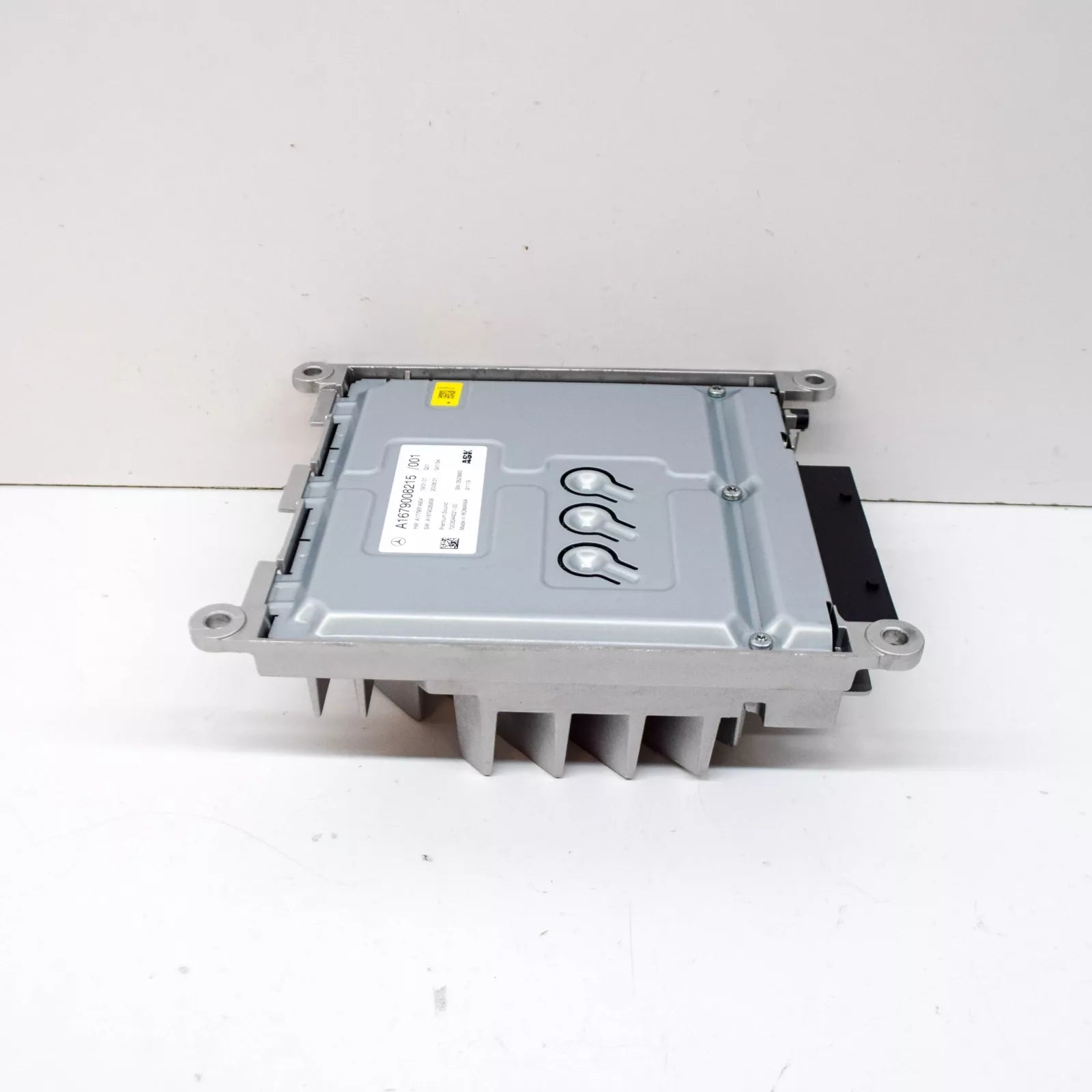 NEW MERCEDES-BENZ GLE W167 SOUND AMPLIFIER A1679008215 ORIGINAL