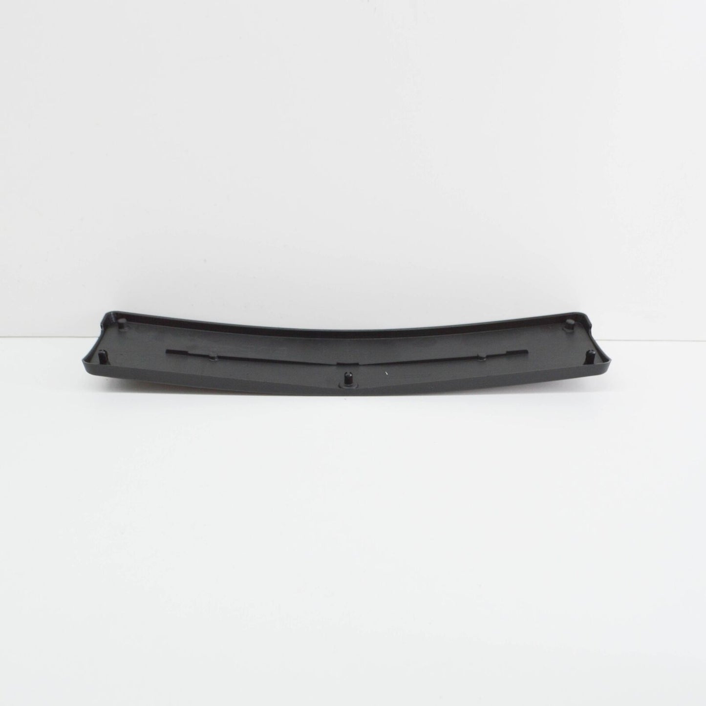 NEW MERCEDES-BENZ E-CLASS W212 FRONT LICENSE PLATE HOLDER A2128850181 ORIGINAL