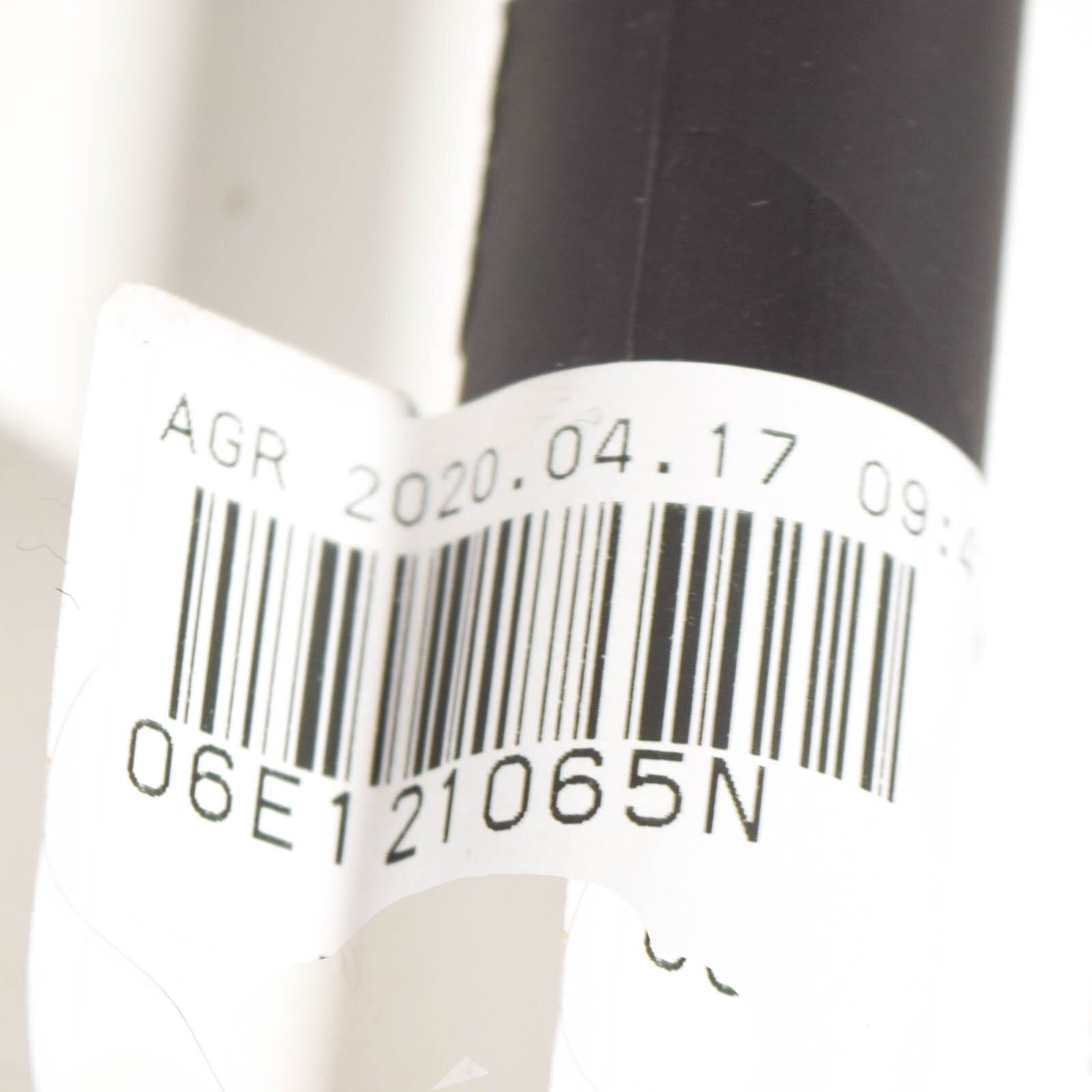 NEW AUDI A4 B8 COOLANT PIPE 06E121065N ORIGINAL