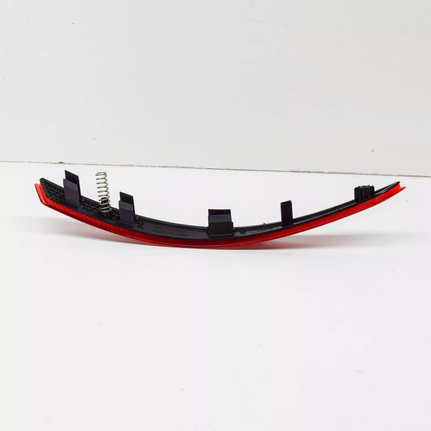 NEW AUDI A4 8W B9 REAR BUMPER LEFT REFLECTOR 8W0945105C ORIGINAL