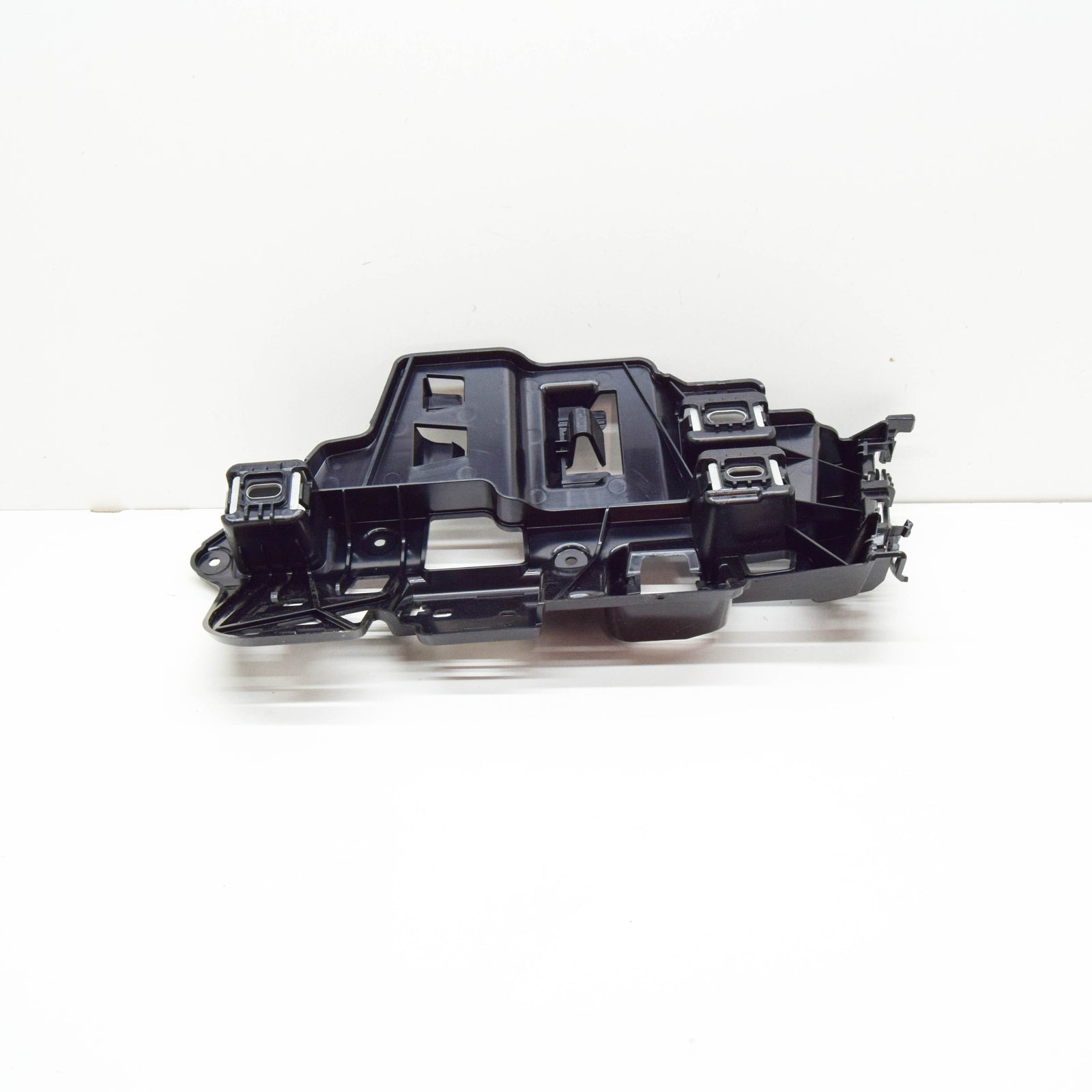 new mercedes-benz eqs v297 rear left warning sensor bracket a2978851304 original