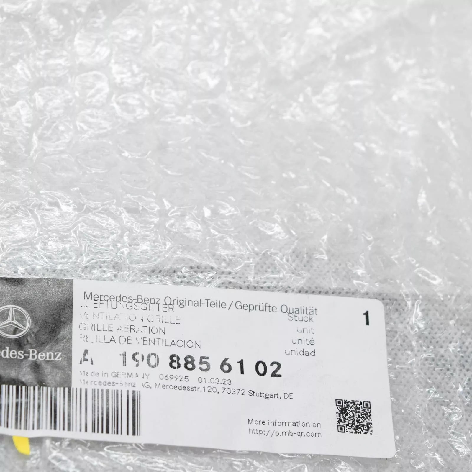 NEW MERCEDES-BENZ AMG GT ROADSTER R190 FRONT RIGHT GRILL A1908856102 ORIGINAL