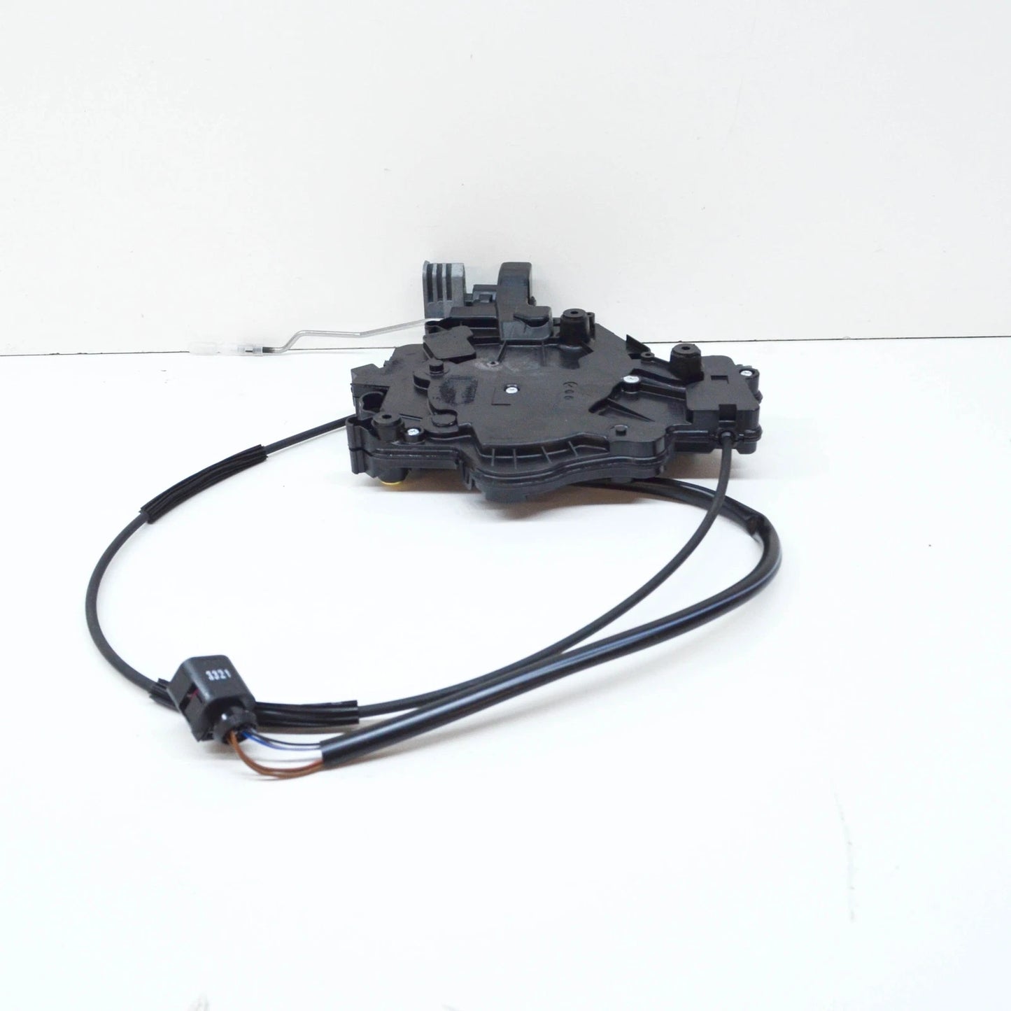 NEW VW TRANSPORTER T5 RIGHT SLIDING DOOR CONTROL LOCK RHD 7E0843654CF