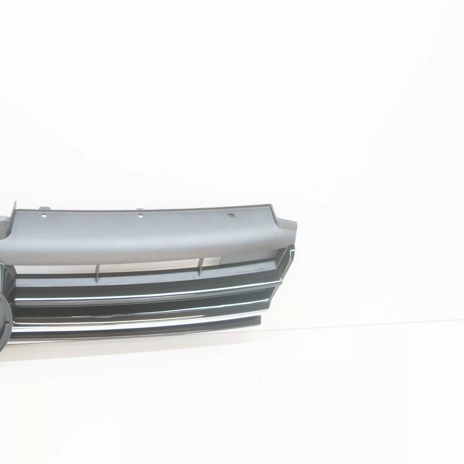 NEW VOLKSWAGEN GOLF MK7 R RADIATOR GRILLE 5G0853651CSZLL ORIGINAL