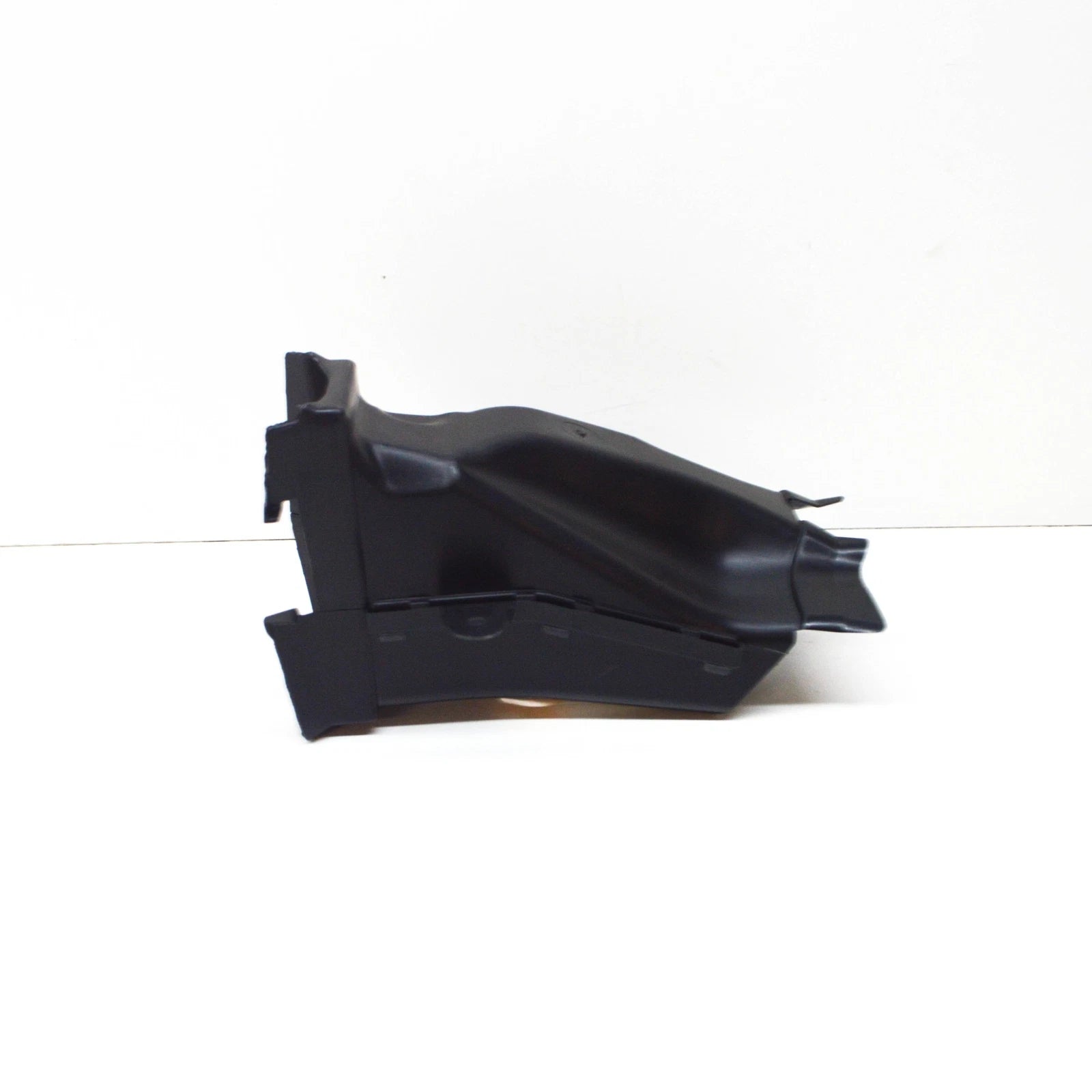 NEW BMW 7 G11 RIGHT BRAKE AIR DUCT 51747359792 7359792 2016 ORIGINAL