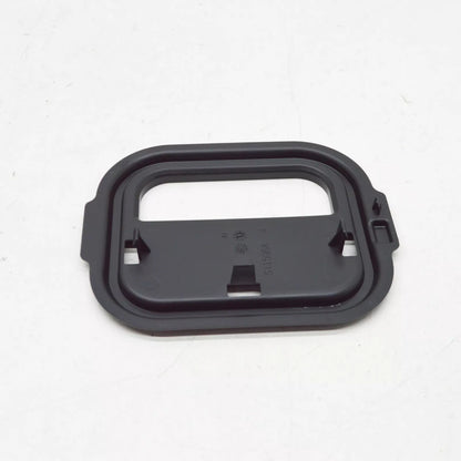 NEW BMW X5 G05 UPPER DUCT COVER LID 51747428257 ORIGINAL