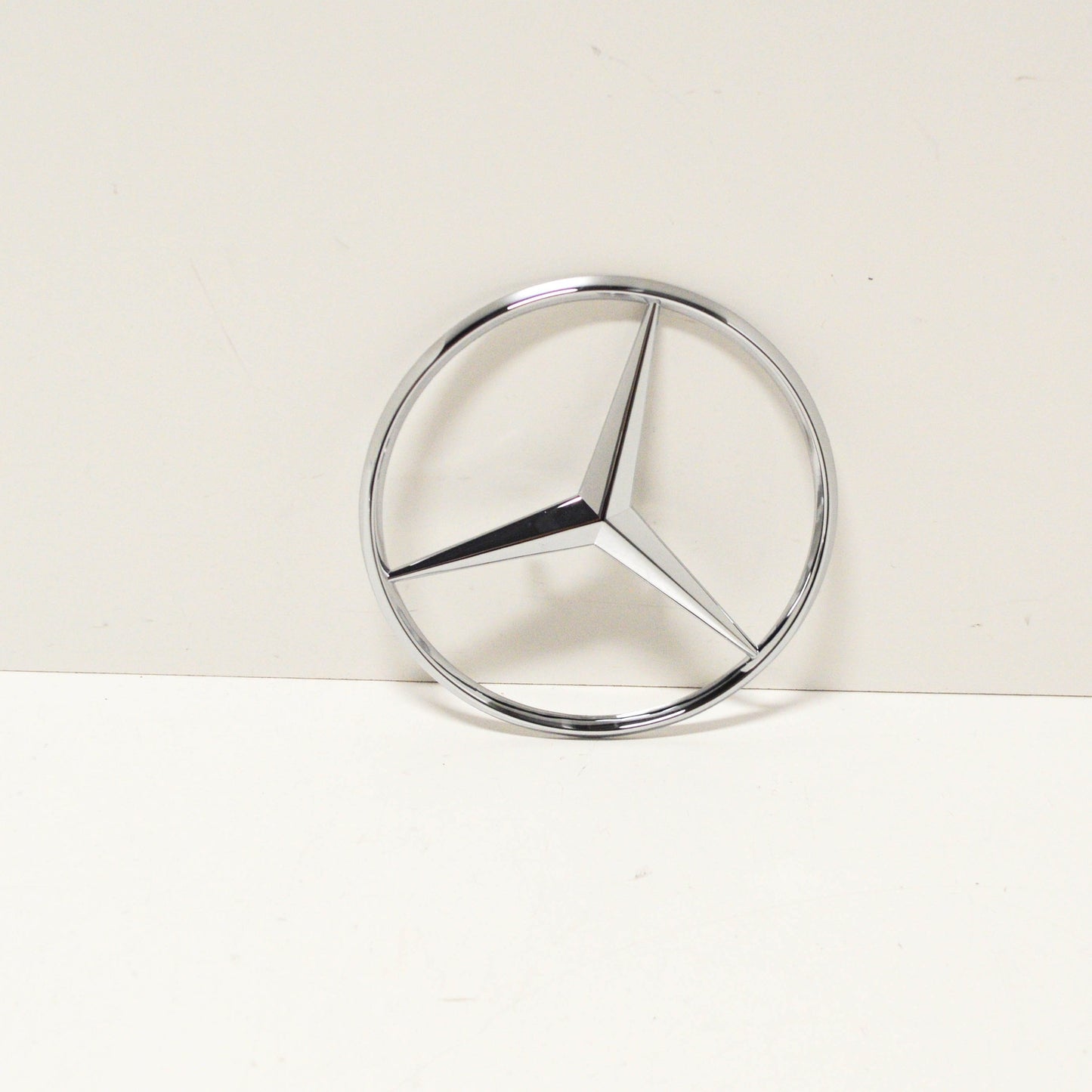 NEW MERCEDES BENZ VITO W638 REAR BOOT EMBLEM A6387580058 ORIGINAL