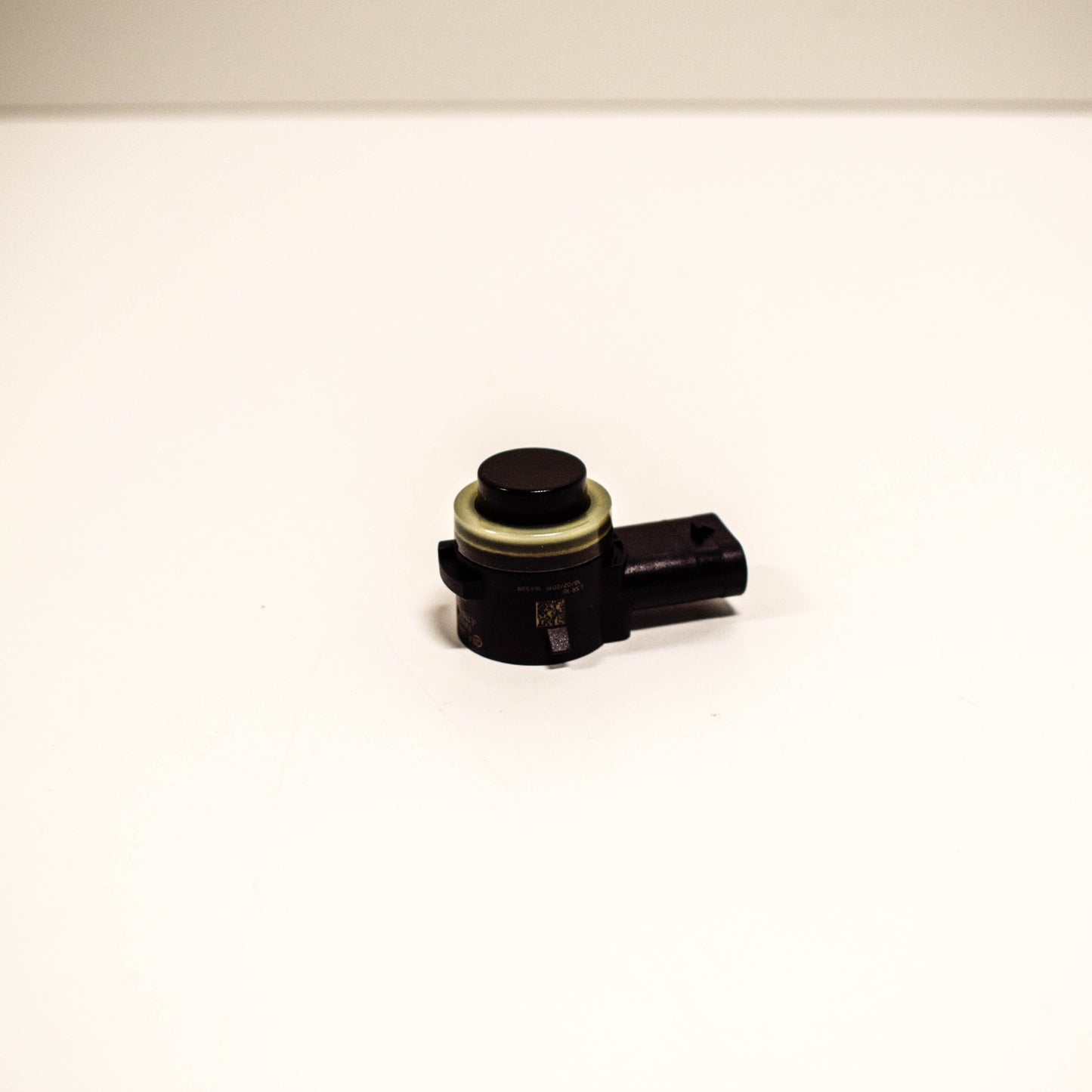 NEW MERCEDES-BENZ GLE COUPE C292 FRONT PARKING SENSOR A00090555049999 ORIGINAL