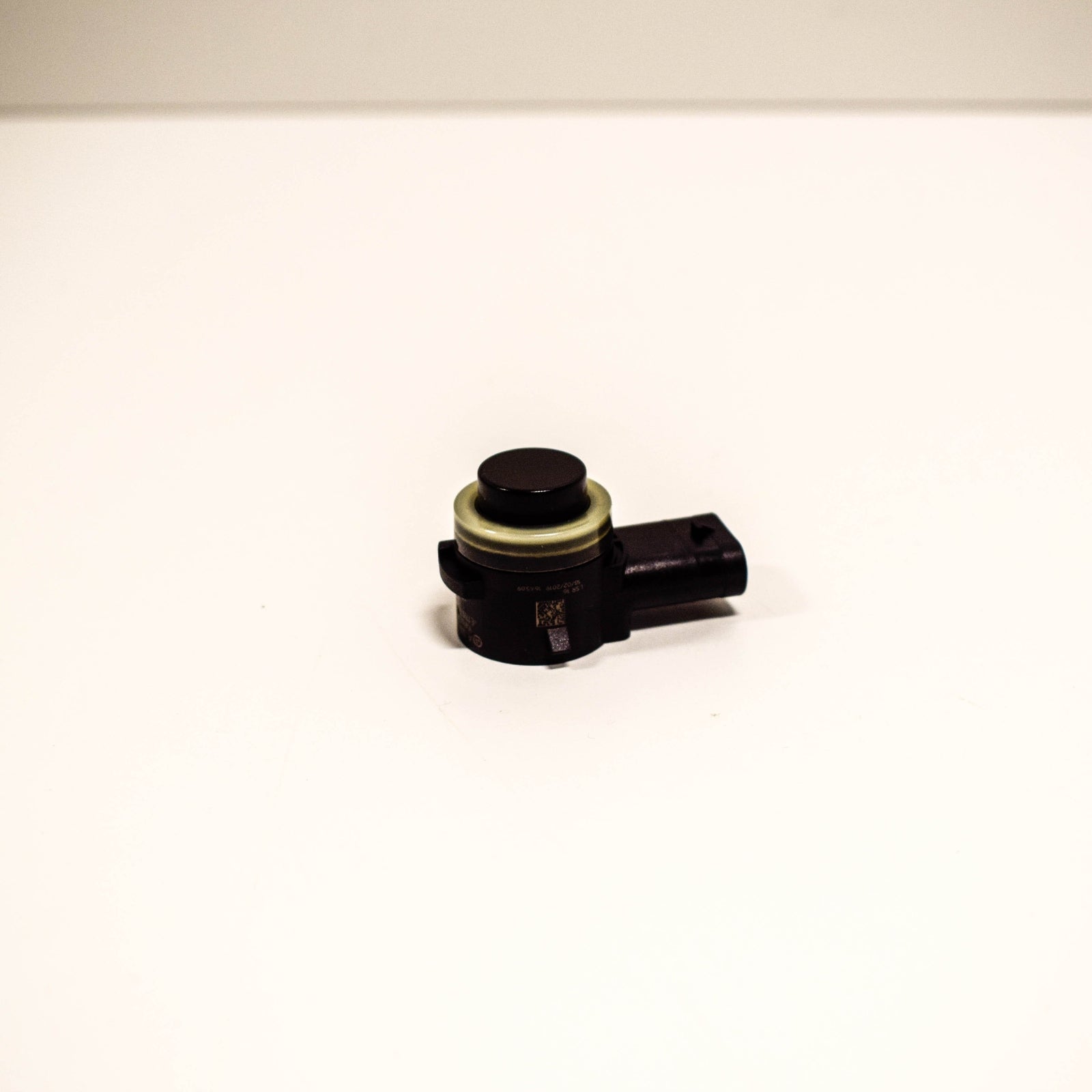 NEW MERCEDES-BENZ GLE COUPE C292 FRONT PARKING SENSOR A00090555049999 ORIGINAL