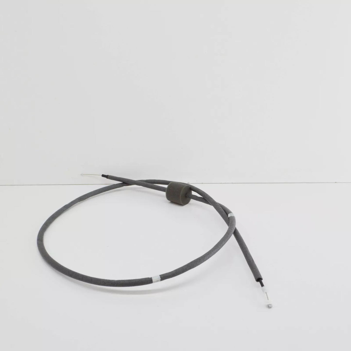 NEW MERCEDES BENZ SPRINTER 906 REAR SLIDING DOOR-CABLE A9067600100 ORIGINAL