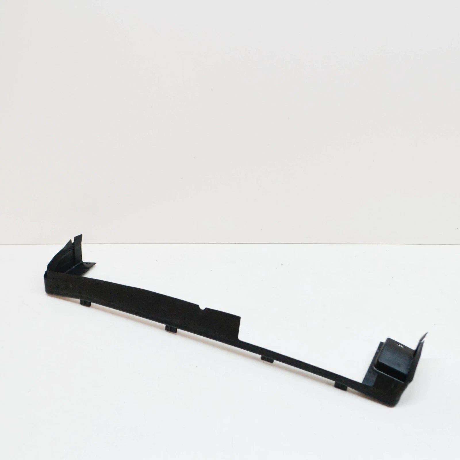 NEW AUDI Q3 F3 RADIATOR UPPER AIR GUIDE 83A121285H