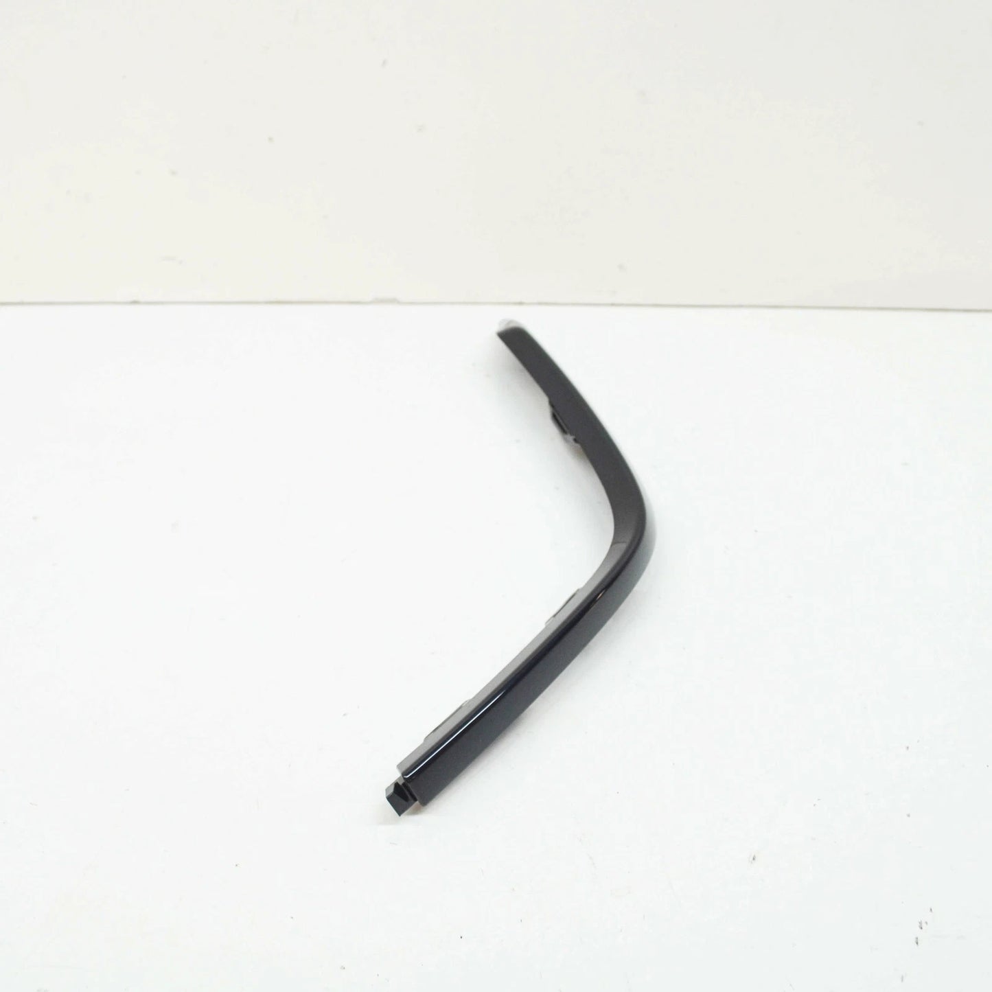 NEW AUDI A5 S5 CABRIO REAR LEFT BUMPER MOLDING HIGH GLOSS 8W6853257ARN4