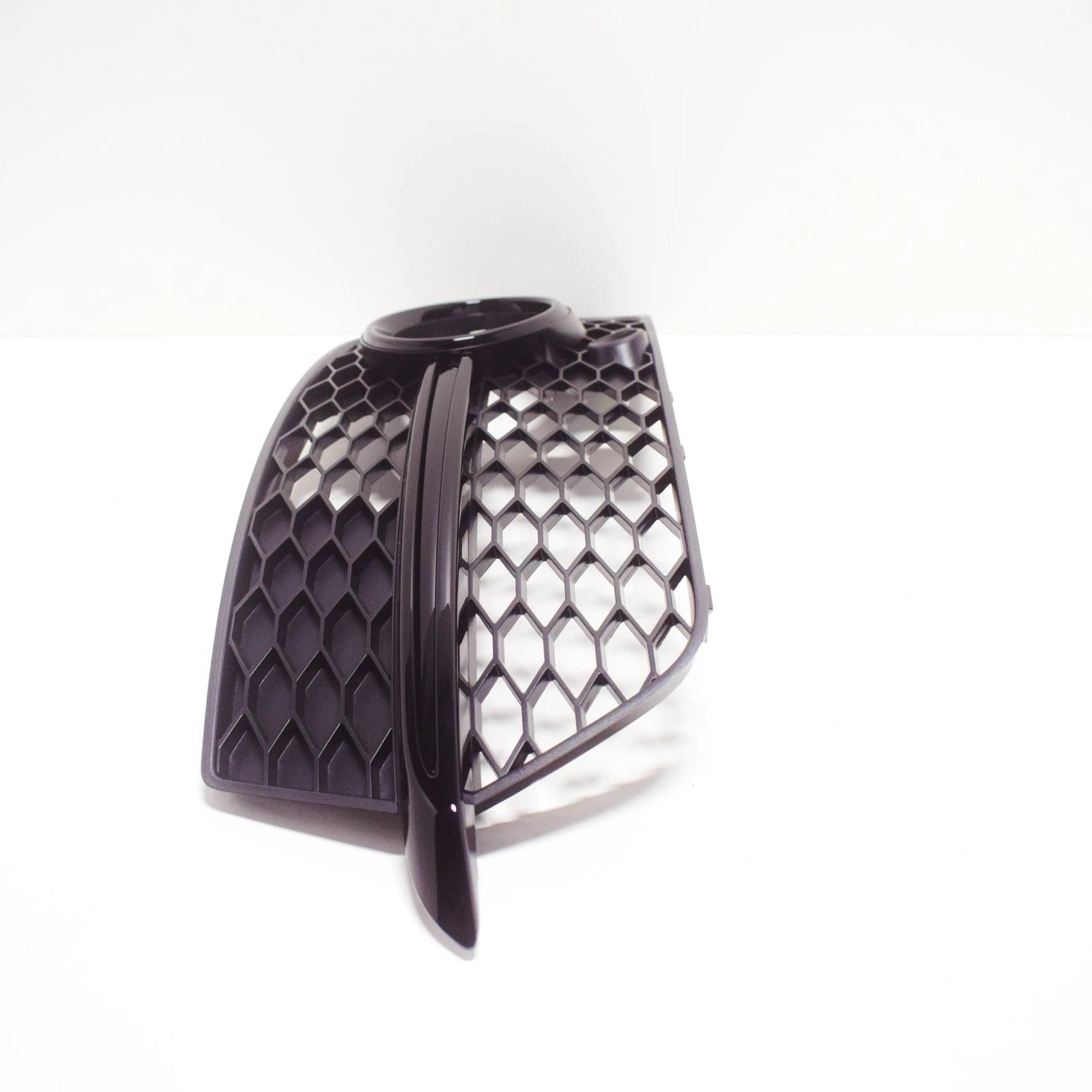 NEW AUDI Q5 8R FRONT BUMPER LEFT AIR GUIDE GRILLE 8R0807681SBMT