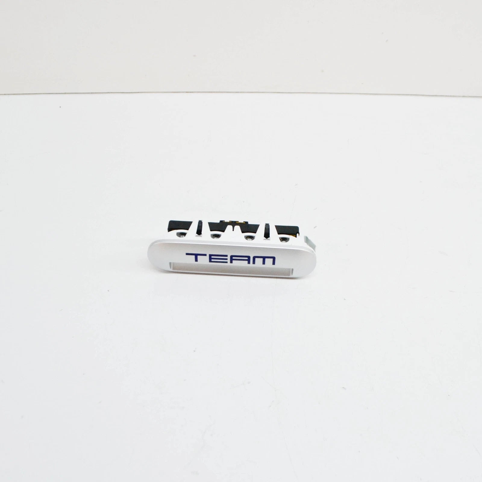 NEW VOLKSWAGEN TRANSPORTER T5 ENTRY STEP LIGHTING 7E5947415H72A