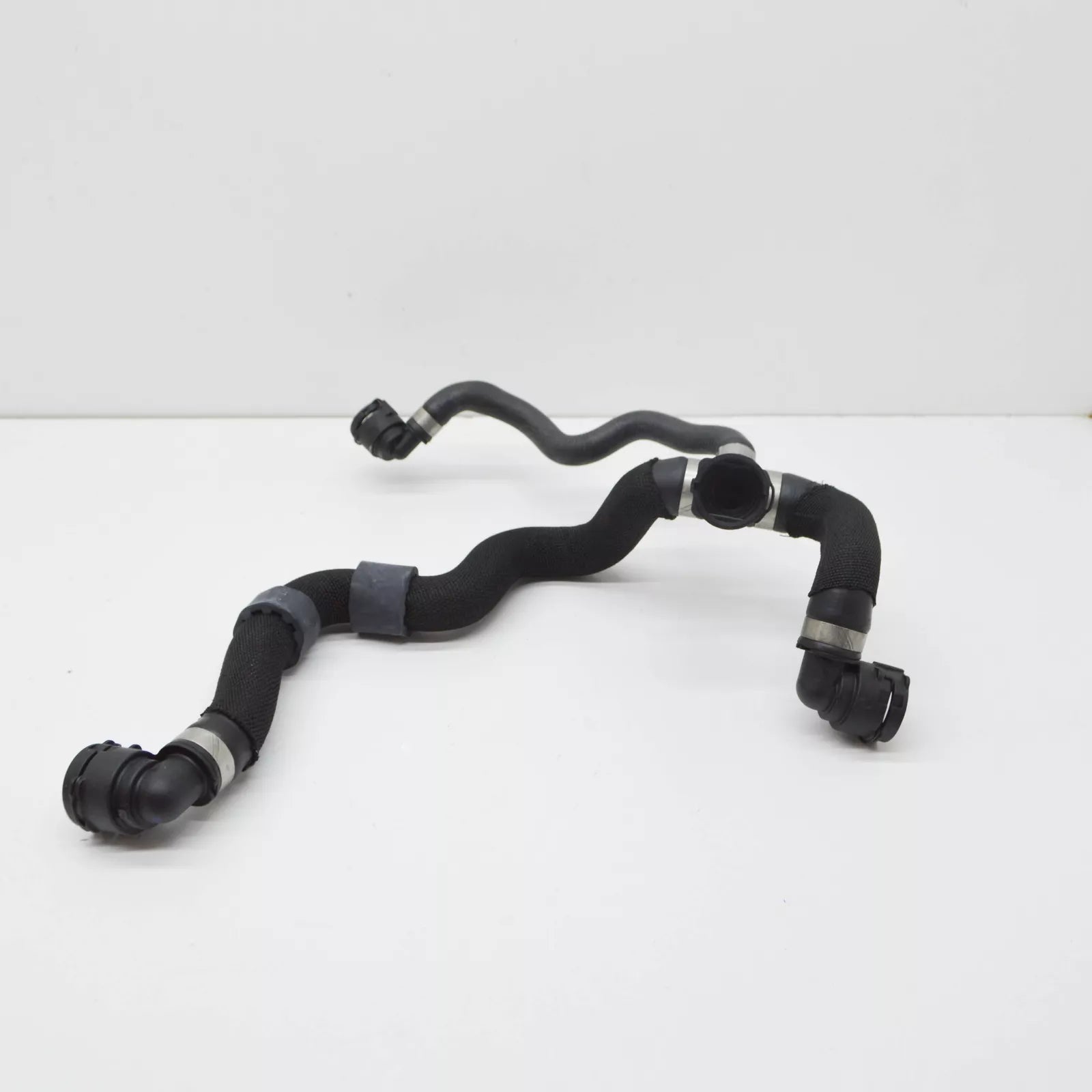 NEW MERCEDES-BENZ C W205 COOLER COOLANT FILLING HOSE A2055011691 ORIGINAL