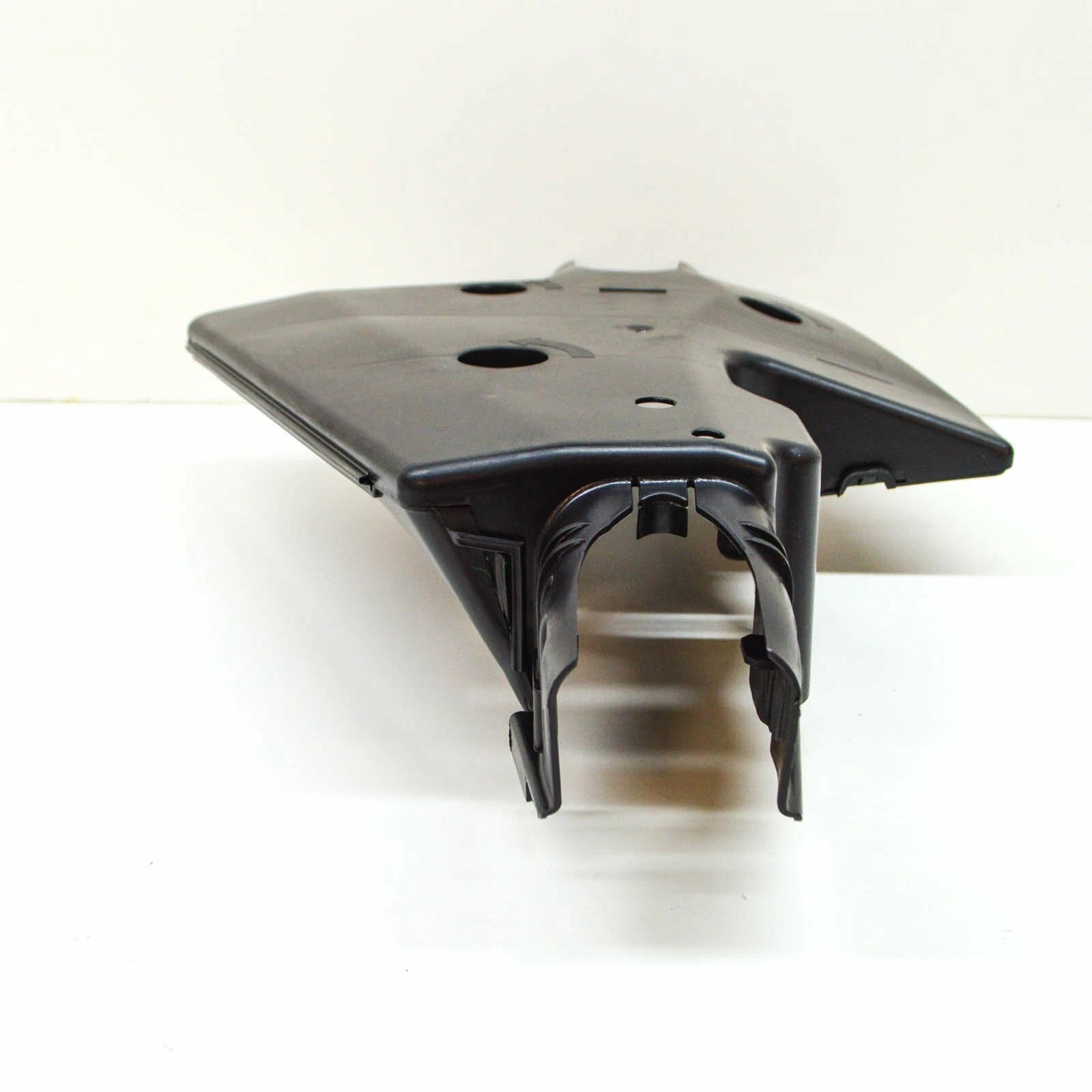 NEW MERCEDES-BENZ S-CLASS W222 REAR RIGHT WISHBONE COVER A2223520491