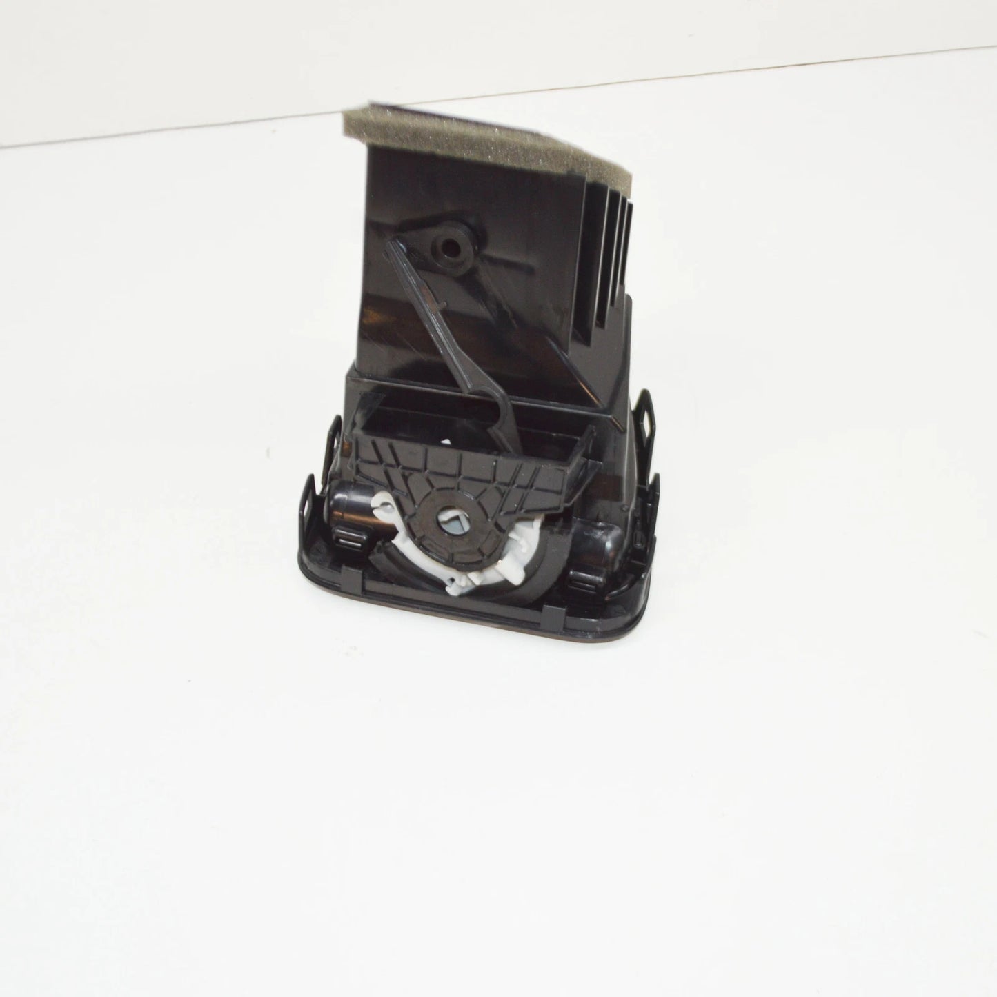 NEW VOLKSWAGEN EOS INSTRUMENT PANEL LEFT AIR VENT 1Q0819703JYHX ORIGINAL