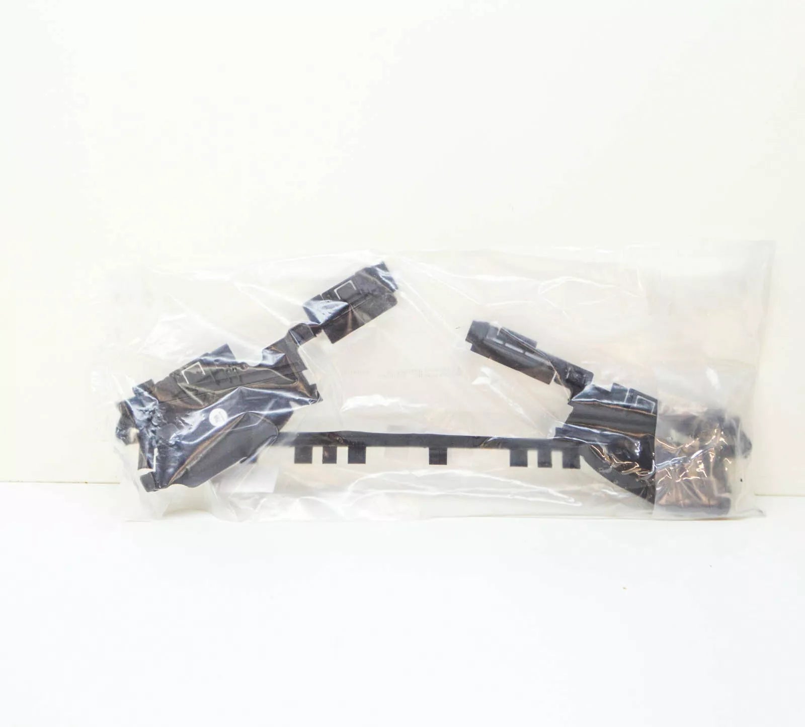 NEW MERCEDES-BENZ C-CLASS W204 UPPER RADIATOR BAFFLE A2045050530 ORIGINAL