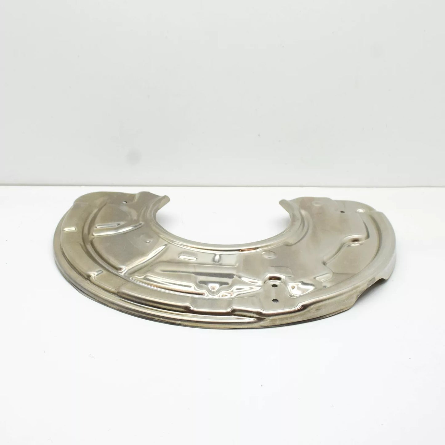 NEW MB S C217 AMG FRONT LEFT BRAKE DISC PLASH SHIELD A2224211320 ORIGINAL