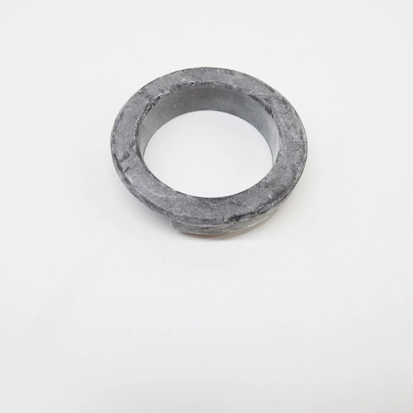 NEW BMW 5 E60 REAR LOWER SPRING PAD 33531133671 1133671