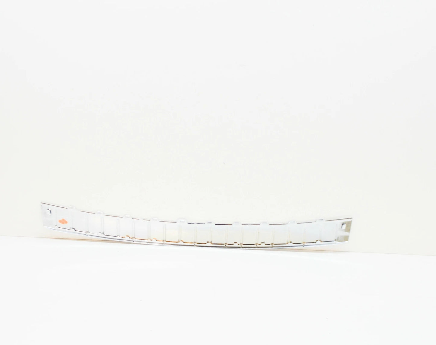 NEW VW TOUAREG 7P REAR BUMPER UPPER CHROME TRIM MOLDING 7P6807787A2ZZ ORIGINAL