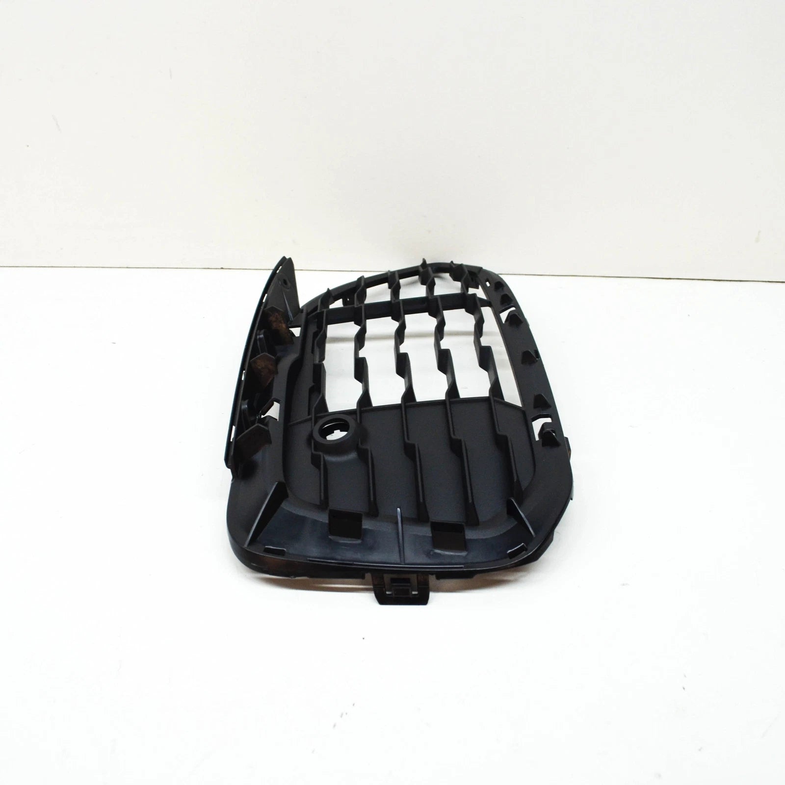 NEW BMW 1 F20 FRONT BUMPER RIGHT FOG LIGHT GRILLE 51118068606 ORIGINAL