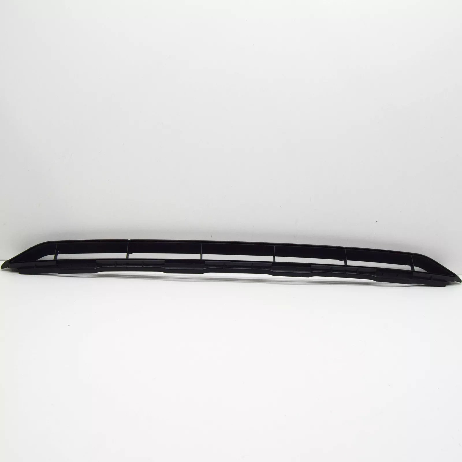 NEW AUDI A4 B9 FRONT BUMPER LOWER CENTER GRILLE 8W0807683B9B9 ORIGINAL