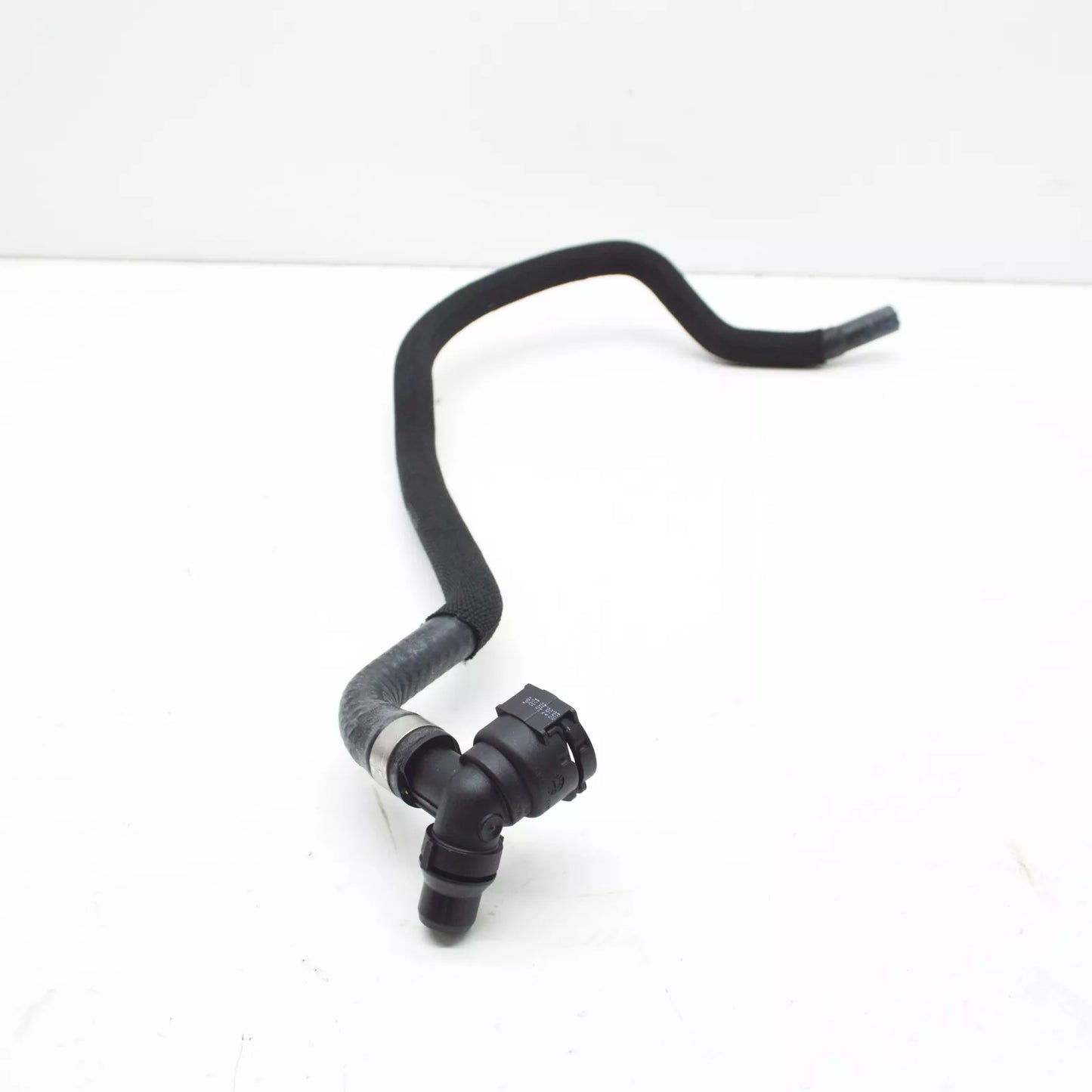NEW BMW X5 M F85 TURBOCHARGER-COOLANT HOSE PIPE 11537848379 ORIGINAL