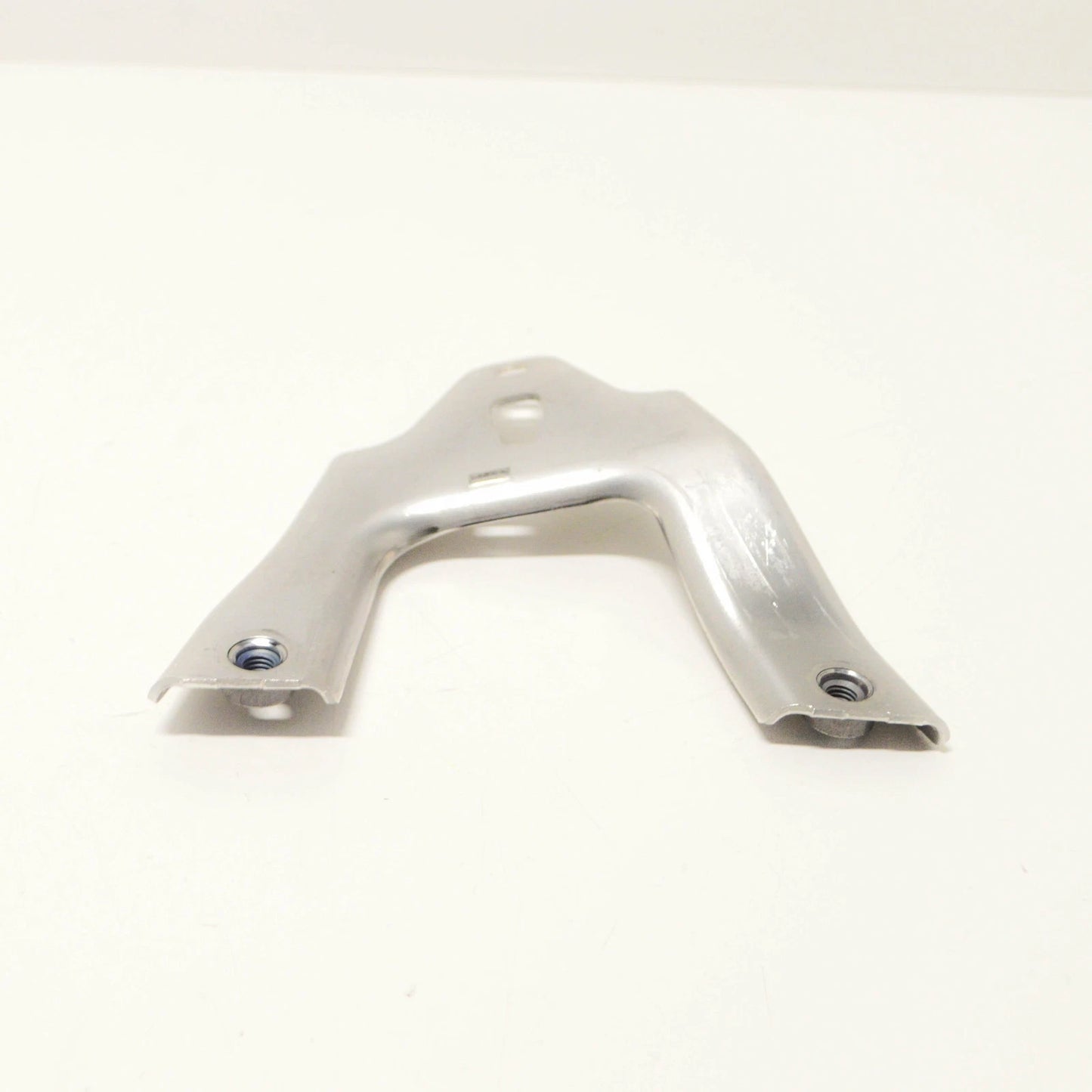 NEW MERCEDES-BENZ C-CLASS W205 RADIATOR RIGHT STRUT SUPPORT A2056204100 ORIGINAL