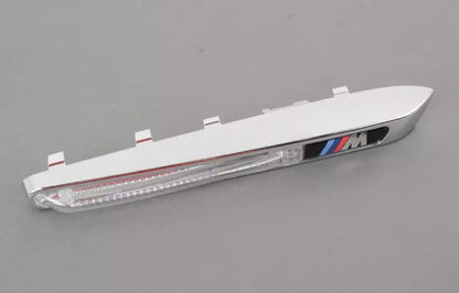 NEW BMW X5 E70 M FRONT RIGHT FENDER TURN SIGNAL 51657218422 ORIGINAL